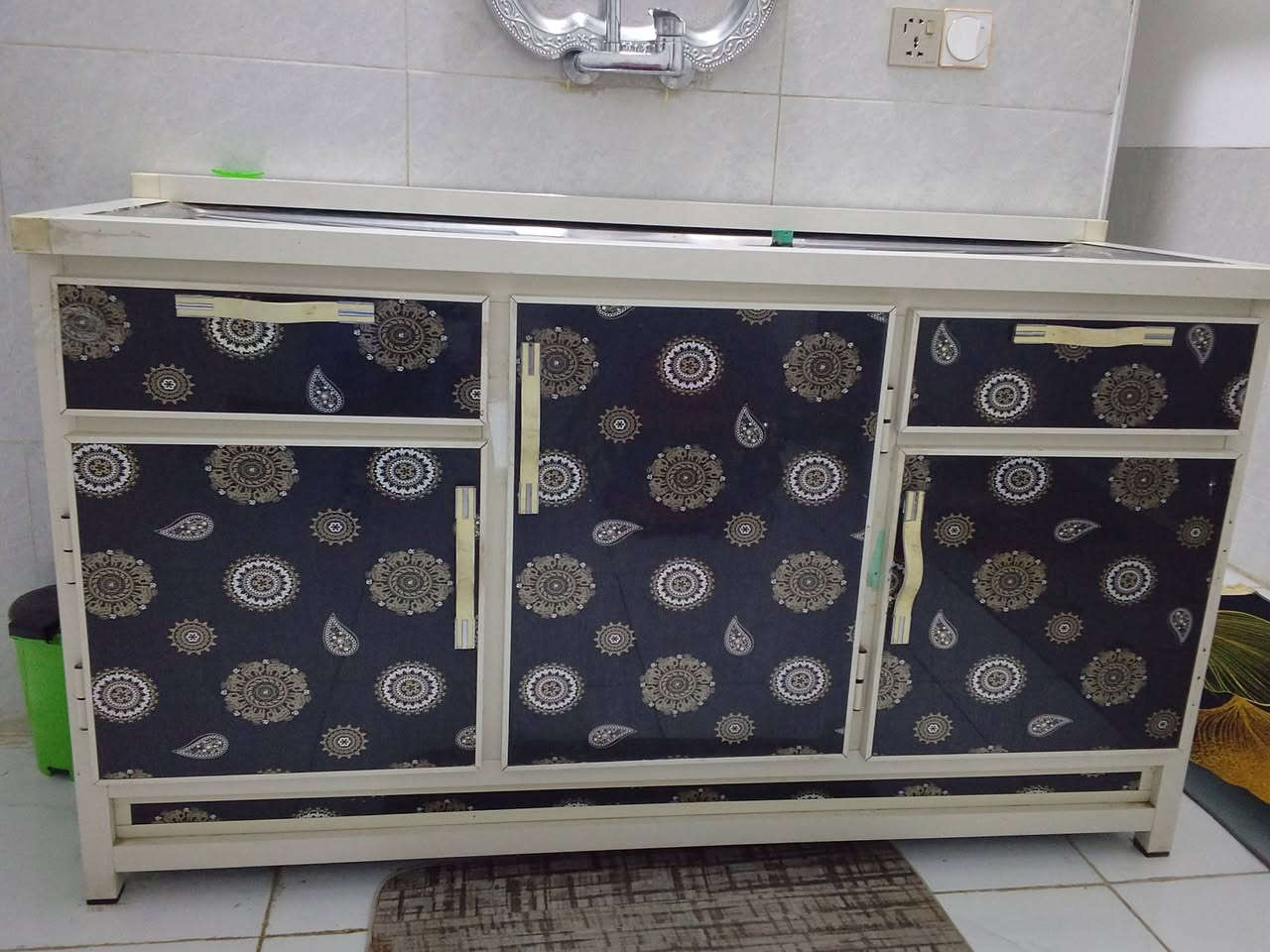 السلام عليكم اغراض بيت للبيع شرط نضافه كلمن وسعره مكان ديالى تحرير


**إذا كنت صاحب هذا الإعلان وتريد حذفه لأي سبب، رجاءا أرسل رسالة إلى الدعم الفني**