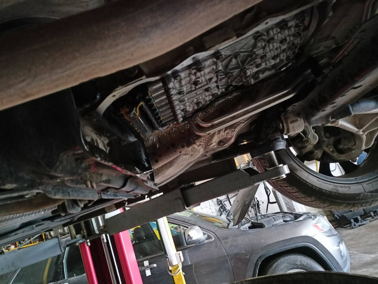 الصيانة الدورية لكير جيب 

فتح وتبديل هيدروليك الكير 

فتح وتبديل الفلتر تنظيف وبرمجة الكونترول 

ضمان وامان لكير سيارتك كوت الصناعية 

*********** عدي القريشي
