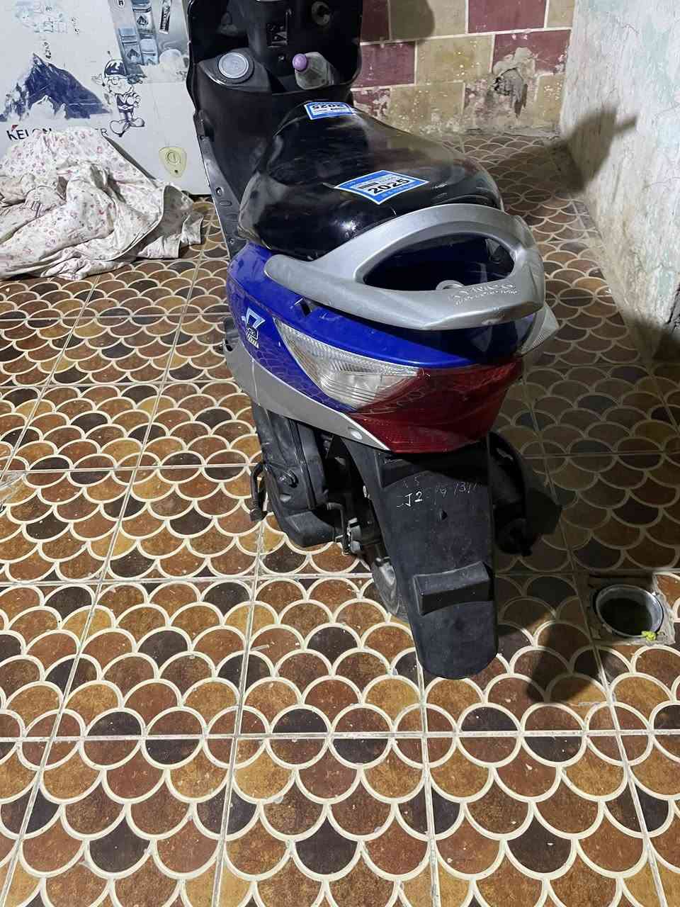 سلام عليكم 
كامكو v2 للبيع سعرها ٤٥٠ وبيها مجال قليل نضافه فول دراجه مبدل بيها بوشه فقط مكينه ١٥٠ فحل شرط دراجه خرسه اذا مو خرسه لاتاخذ دراجه عوزها فقط فيت بم طفت بيه بانزين وضليت الح عليها وعطل فيت بم دراجه ماعوزها شي ابد تواير جدد دبلات نضافه فول متواحد خاص او واتساب *********** المكان رفاعي سوك سعده
