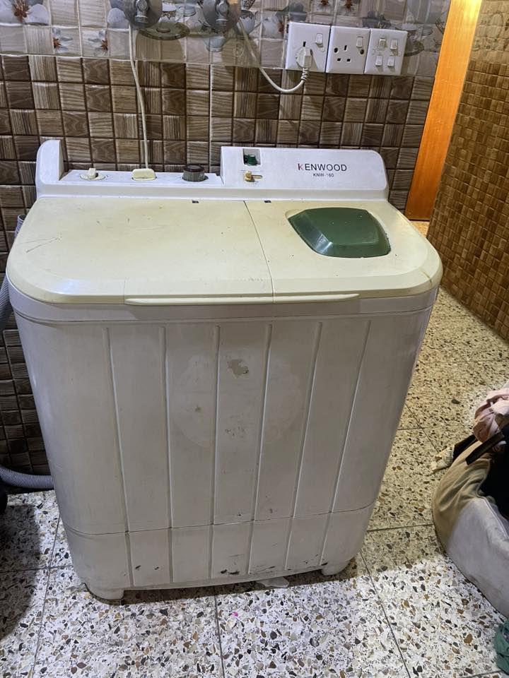 للبيع غراض بيت جديدة
***********
المكان بغداد الجديدة. النعيرية
