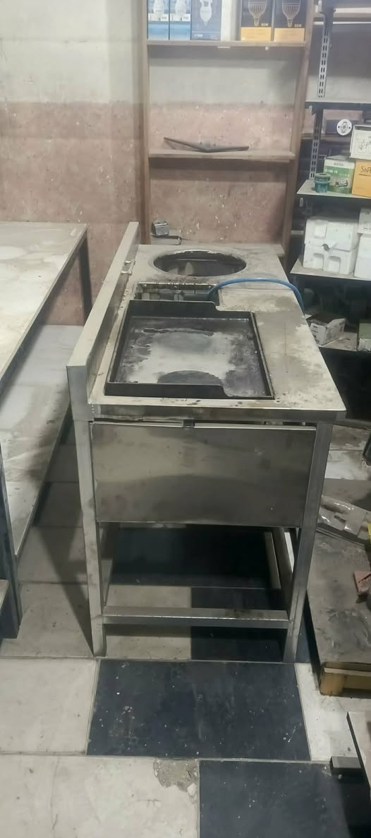 غراض مطعم نضيفات جدا للبيع


**إذا كنت صاحب هذا الإعلان وتريد حذفه لأي سبب، رجاءا أرسل رسالة إلى الدعم الفني**
