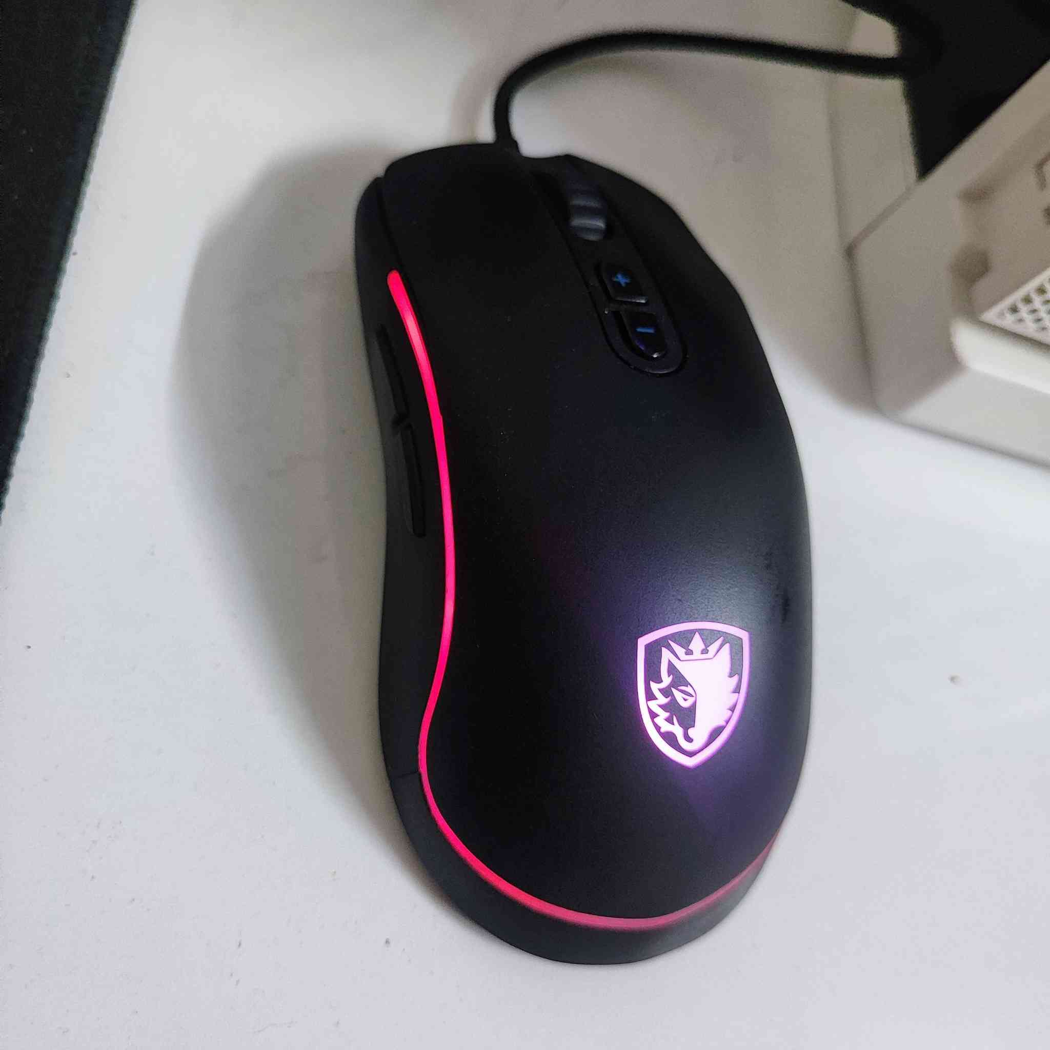 PC gaming & edit
المواصفات موجوده بلصور
للبيع سعر 1,700,000 قفل


**إذا كنت صاحب هذا الإعلان وتريد حذفه لأي سبب، رجاءا أرسل رسالة إلى الدعم الفني**