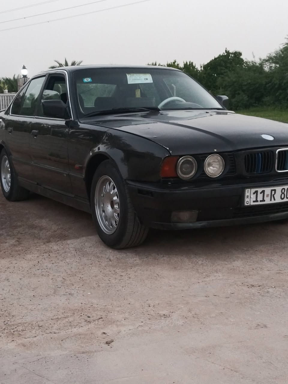 السلام عليكم 
للبيع BmW رقم بغداد بسمي 
محرك بلادي 6
أوتوماتيك
سيارة جاهزة 
سعر 44 بيه مجال للشراي ***********
مكاني واسط رجاء فقط اتصل
