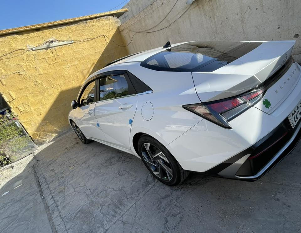 السلام عليكم للبيع الانتره 2024 خليجي كفاله عامه عده بارد بجامله الأيمن عل كد 4اصابع فقط سياره جديده عل وضع شركه ماشيه 40الف محرك 1500 دبل نوزل فول مواصفات رقم اربيل هزه جديده بسم شركه تريد تحويل تريد وكاله السعر 143 وبيه مجال قليل مكاني بغداد ***********
