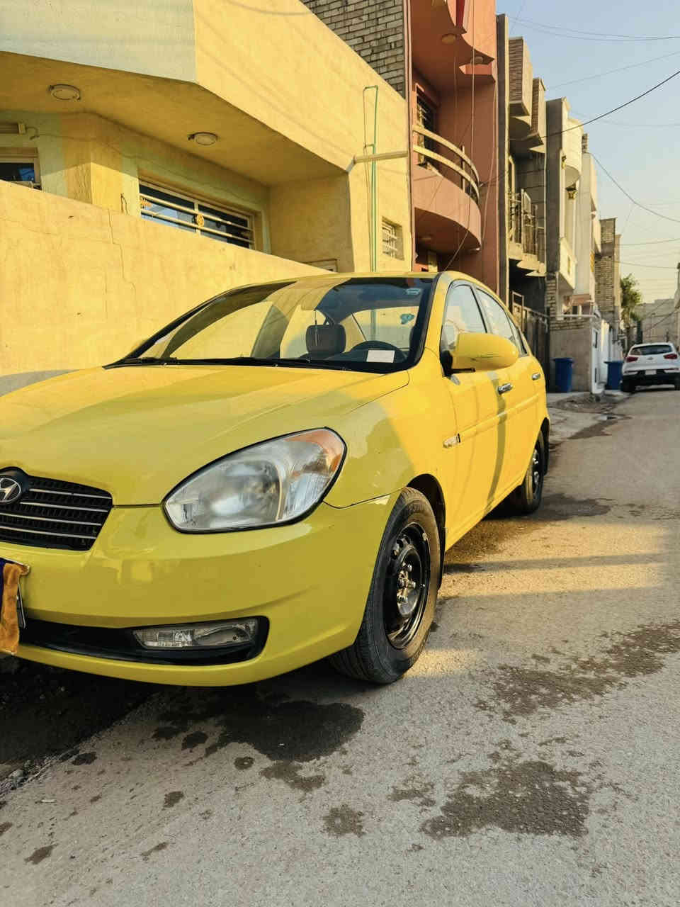 اكسنت خليجي موديل 2010
سياره خير من الله كامله مابيها اي نقص صدر محرك گير كله جديد تخم تاير جديد ماكنه بغداد الدوره سعر )92( او بيها مجال قليل /***********
