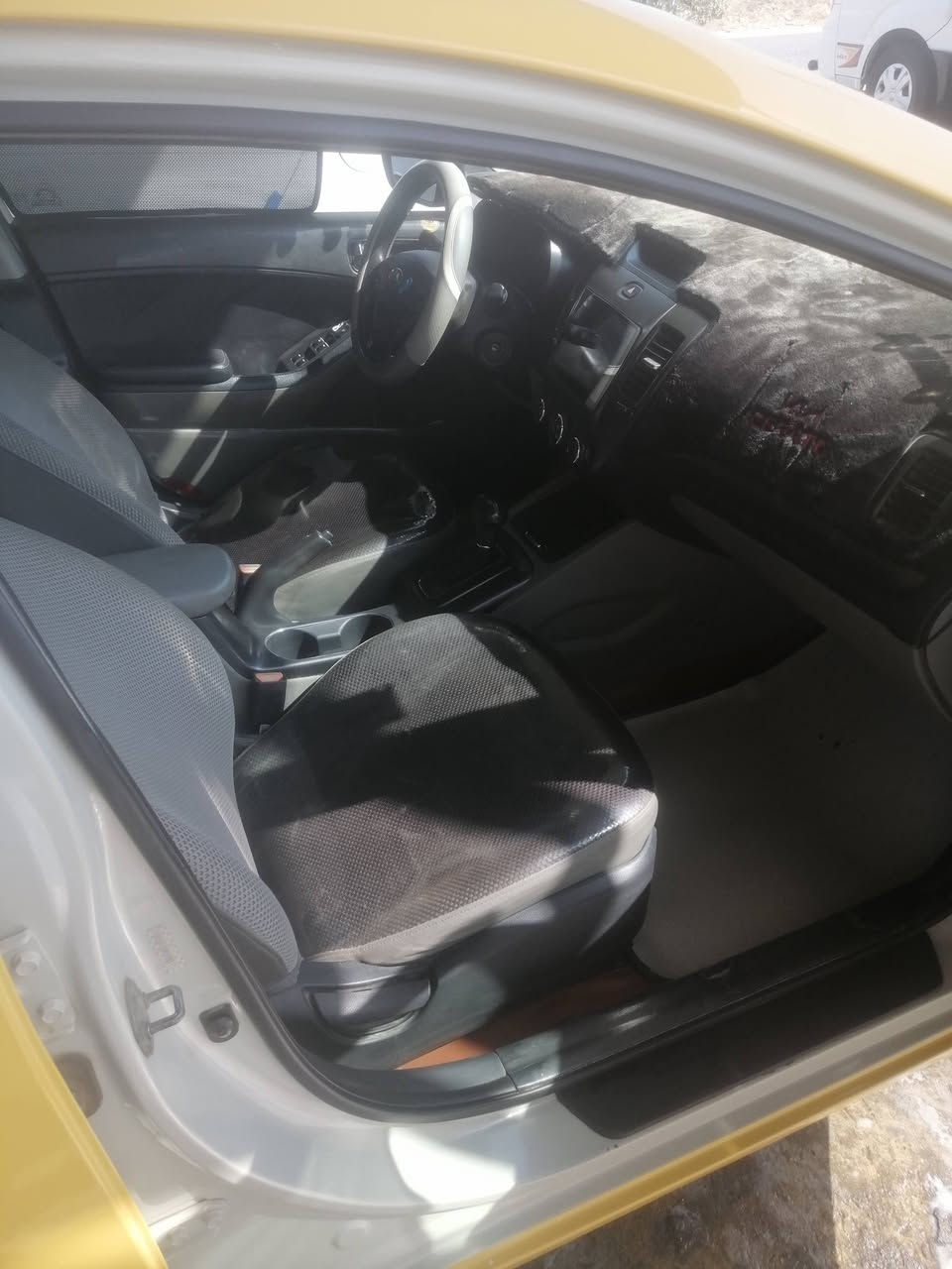 ياالله
سلام عليكم للبيع كيا فورتي موديل 2015 امريكي حادثها فقط بنيد ومبدل بدون دواخل لا لغد ولا شاصي وبيها بارد فقط بالباب خلف سايق شبر والباقي مكفول محرك الكير حداديه تبريد ثلج سياره جاهزه ماناقصها برغي رقم بغداد الدولي ومشروع وطني مصفره هيئه وغرامات سنويه مجدده كامره تحكمات ستيرن جهتين نظام ايكو وعادي تخم تاير قبل شهرين شادهن منظومة زنون شادلها باتري جديد قبل شهر بدلته سياره جاهزه على اخر حبايه عنوان سياره كربلاء المقدسه الشراي اتصل *********** السعر ١١٢ وبيها مجال لشراي وتشلع عيوني
