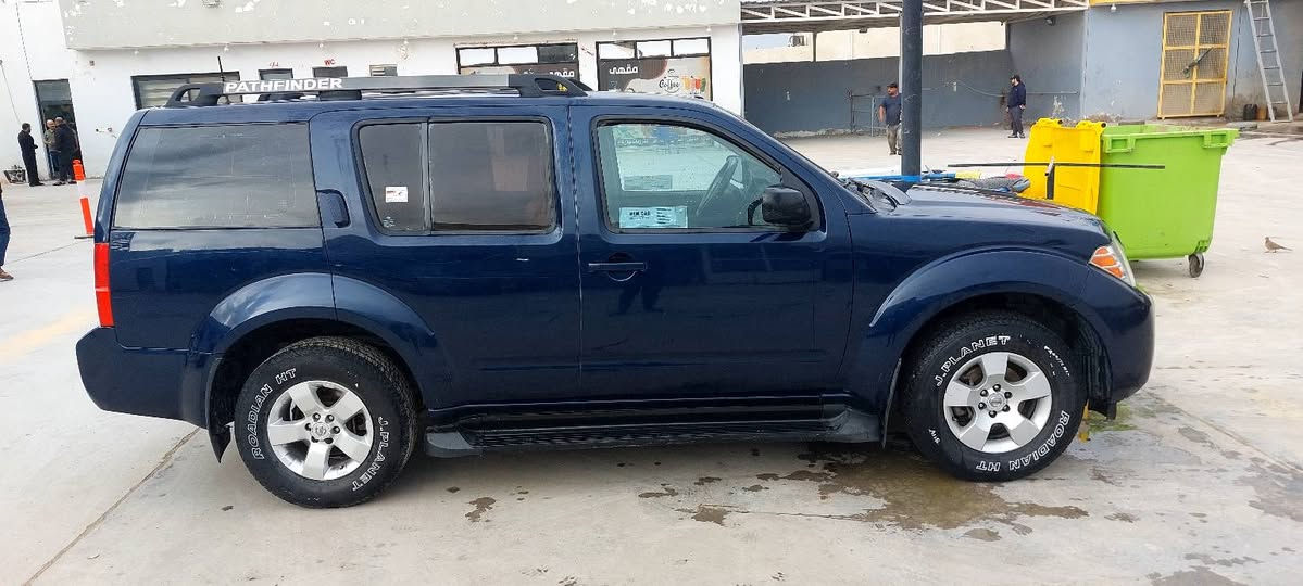 السلام عليكم نيسان بافندر مديل ٢٠٠٨ وار امريكي بدون حادث مكفوله عدى طخه بالجملغ الخلفي سياره جاهزه سعره ٨٣ بيه مجال بسيط 
مكاني كوت مركز مدينه 
***********
