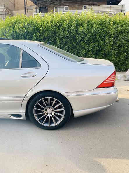 السلام عليكم
غواصه للبيع كت لورنسر موديل 2001

السعر 138✅ ورقه وبيها مجاال

محرك 350 فول مواصفات 

فتحه

جام كهرباء 

برده خلفيه كهرباء

المري شفط+قلاب

صندوك شفط 

كراسي كهرباء+ تدفئه وتبريد 

عليها شاشه تاب 

وبقية المواصفات معروفه للغواصه 

: السيارة مسويلها ادامه كامله للمحرك

صدر امامي جديد 

صدر خلفي جديد 

ويل كب جديد وتايرات جدد

الرقم *********** متواجد واتساب وماسنجر
