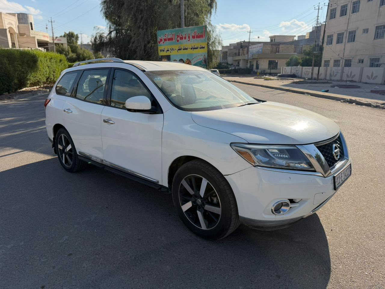 سلام عليكم
باث فاندر 2013 مكينه 6 سلندر  امريكي حادثها جاملغ وشويه بالباب ببدون دواخل 

ماشيه 98 الف جديده حلوه كلش 

السياره بلاتينوم فول عدا الفتحه 

كرسي ذاكره

بصمة 

شاشه جي بي اس 

كشن حار بارد 

داخل بيجي ملكي 

4 كامرات

مري قلاب عند الرجوع 

حساس خلفي 

كشن خلفي كهرباء وتدقئه 

السعر 108 

مكانها بغداد

اتصال

***********
