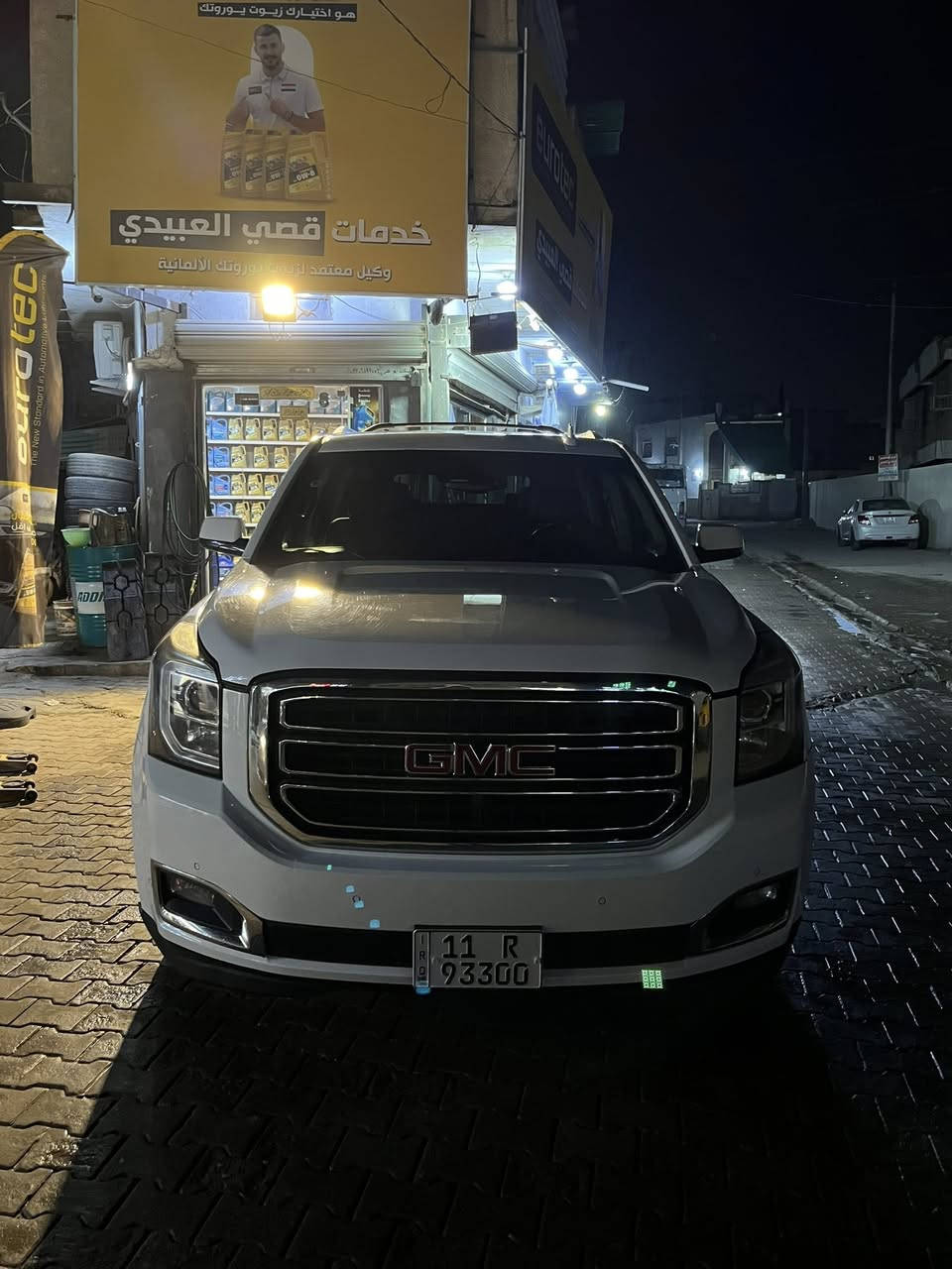 السلام عليكم

يوگن (GMC Yukon XL) موديل 2017 

فول مواصفات للأخير 
▪️ رقم بغداد مميز وتحويل بنفس اليوم تستلم سنوية  

▪️حساسات أمامي خلفي

▪️رادارات أمامي وجانبي 

▪️كشنات جميعها كهرباء

▪️فول تحكمات ستيرن

▪️كشنات تدفئة تبريد 

▪️صندوك كهرباء

▪️شاشة كار بلي

▪️قاصة

▪️كشن هزاز عند الاقتراب من 

شيئ

بعد هوايه مواصفات والي جانيها يعرف شنو مواصفاتها

▪️السيارة دخول جديد ممشتغلة خط نهائياً 

▪️السيارة داخلة كفالة عامة بدون حادث نهائياً هنا بالعراق انطخ الجاملغ الخلفي طخة خفيفة

▪️السيارة بيها كلير من امريكا باب وجاملغ

▪️تقرير السونار مرفق بالمنشور   

الشراي يتواصل على هذا الرقم

*********** متوفر واتساب
