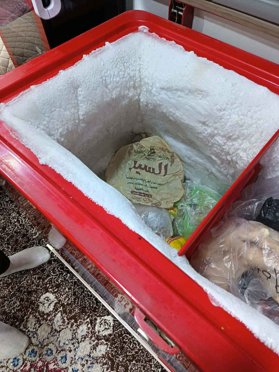 براد للبيع نوعية اريمو حجم 12 نظيف وتجميدو كلش مليح مثل ما موضح بالصور سعرو 250 وبينو مجال


**إذا كنت صاحب هذا الإعلان وتريد حذفه لأي سبب، رجاءا أرسل رسالة إلى الدعم الفني**