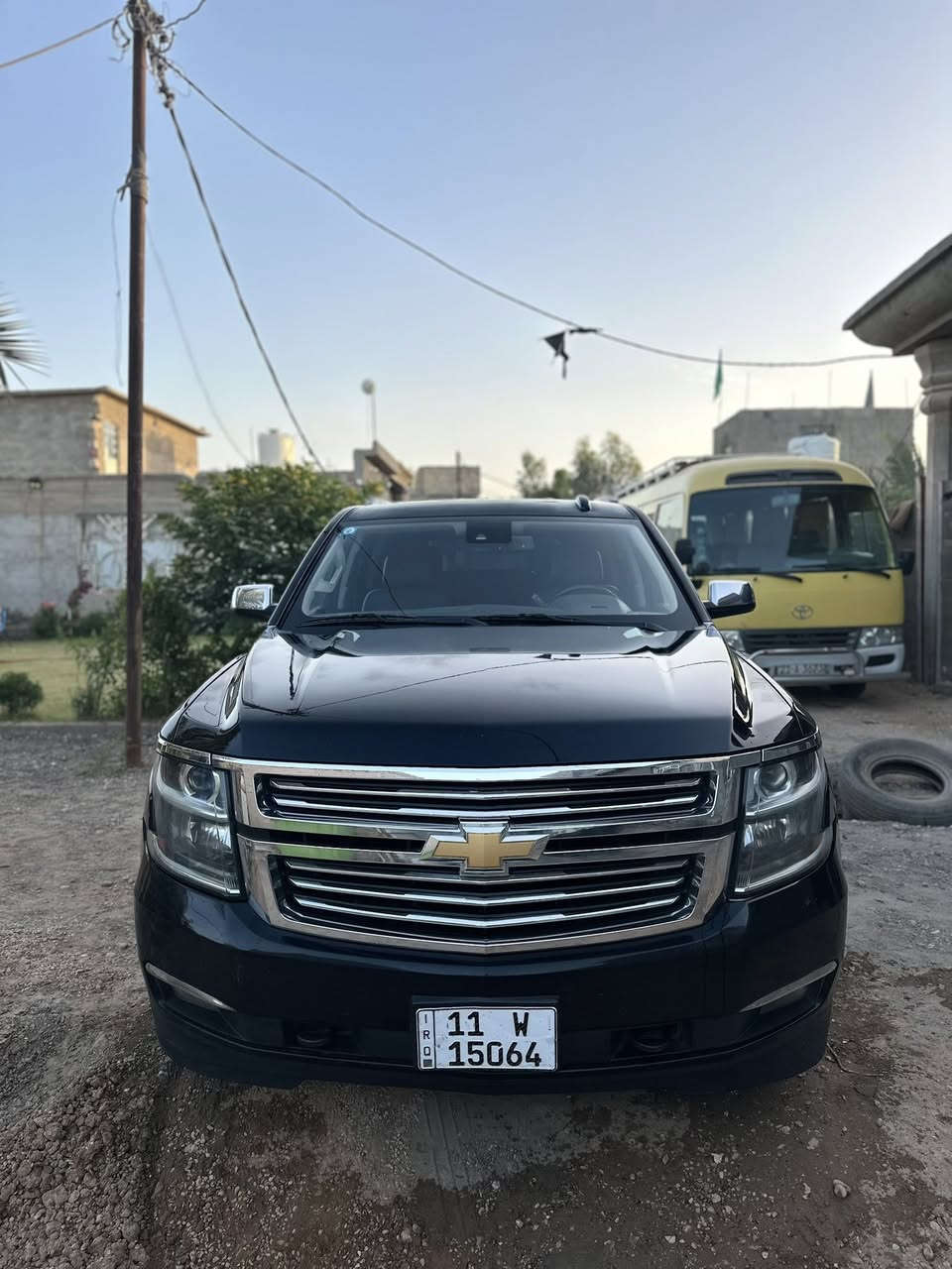سلام عليكم
#للبيع   CHEVROLET  LTZ
تاهو 2017  خليجي
السيارة ماشية  (150) الف كيلو متر 
سنوية وهزة كلة جديد بسمي رقم بغداد 
📌 السعر // 347 $
المواصفات //LTZ                        
فول مواصفات ١/١ 
٨سلندر 5300
سلايد(فتحة قمارة)
كراسي جلد اصلي
كراسي اثنين كهرباء
كراسي هزار( عند اقتراب السيارة من اي شي )
كراسي خزن(ميموري)
كراسي(تدفئة+تبريد)
كراسي خلفية كهرباء
كراسي خلفية تدفئة
تبريد خلفي شاشة
شحن الهاتف لاسلكياً
ثلاجه
رادار
كروس سرعة
داتا شو DATA SHOW
خمس بصمات
فول تحكم استيرن(جهتين امامي+جهتين خلفي)
استيرن كهرباء
استيرن تدفئة
شاشة عرض الاعطال
صندوك كهرباء(شفط)
نظام السير على الخط
دبل كير(عادي+اوتوماتيك)
دبل حساس(امامي+خلفي)
نظام تحكم بمستوى الضوء الداخلي
مانع تزحلق
منضومة زنون
پدل كهرباء(تحكم كهربائي بالبريك والبانزين)
نظام فتح الابواب لاسلكياً
فور ويل
شاشة امامية كبيرة اصلية
شاشة خلفية DVD اصلي 
كامرة خلفية 
تشغيل عن بعد
قاصة سرية
دوسات كتابة CHEVROLET
اشارة بالمري
مري كهرباء(شفط)
لايت عدسة زنون
لد امامي
سستم_صوت
 
مكان السيارة كربلاء 
‏للاستفسار الاتصال على ***********
