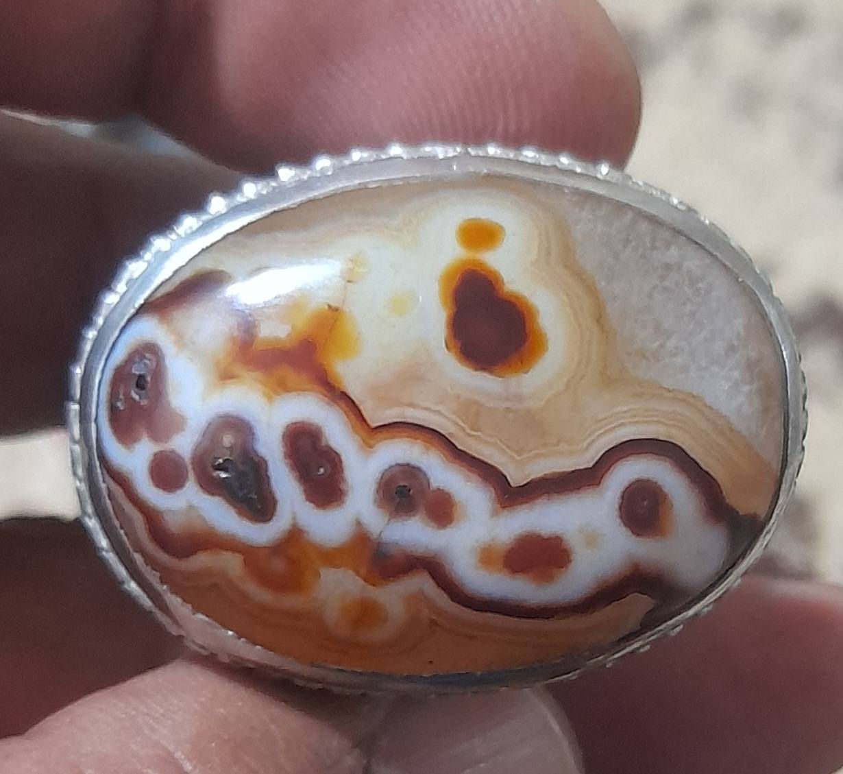 خاتم قديم صياغه ثقيله جدا البيع


**إذا كنت صاحب هذا الإعلان وتريد حذفه لأي سبب، رجاءا أرسل رسالة إلى الدعم الفني**