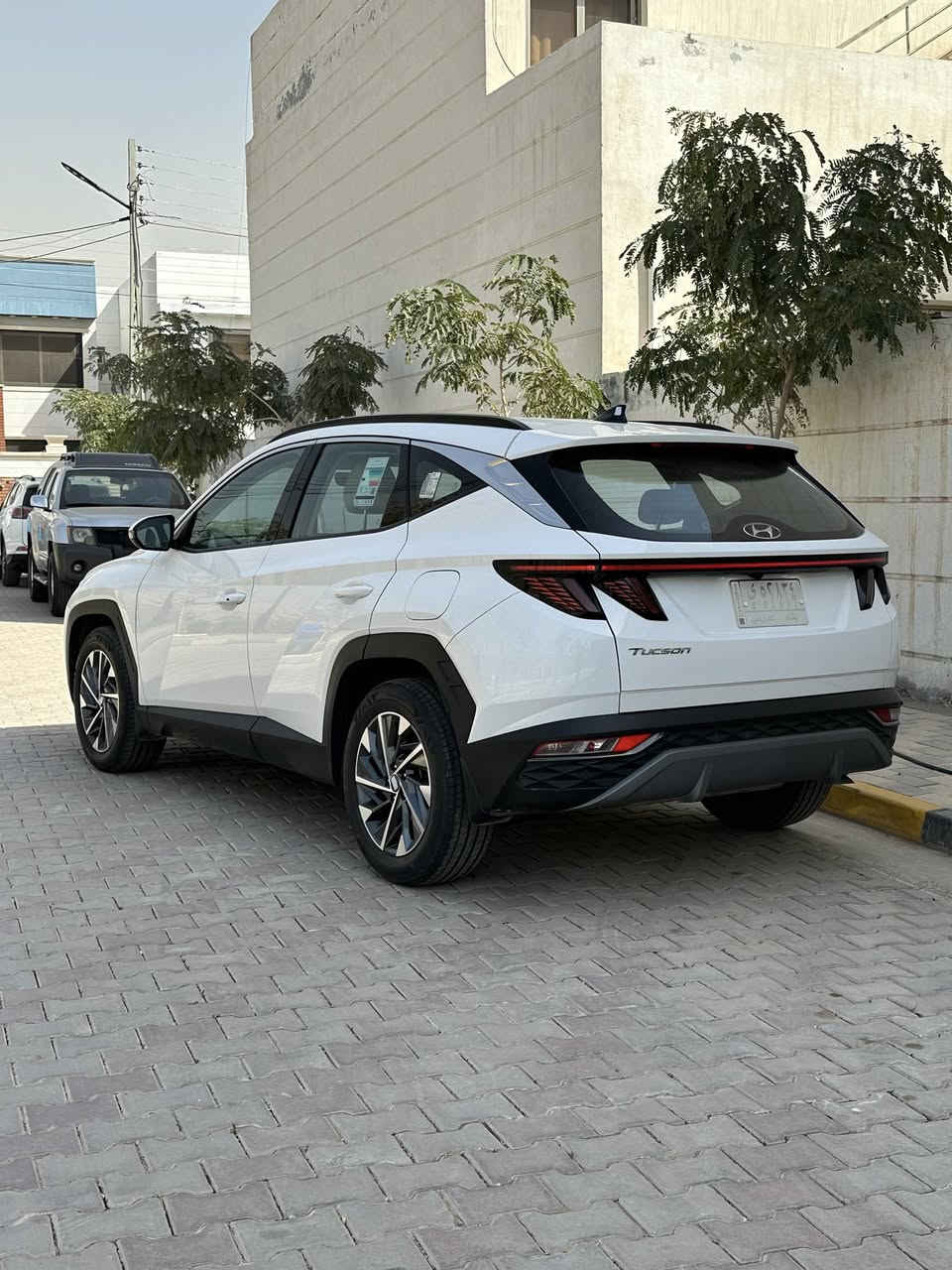 بسم الله 
توكسان خليجي 2024 فول عدا الفتحه ماشيه ٢٥ كيلو فقط بعدها بالضمان كفاله عامه من كلشي رقم بغداد هزه و رقم جديد 
مواصفات 
بصمه 
رادارات اماميه و خلفيه 
شاشه كار بلي كامره خلفيه 
رادارات جانبيه 
قطعتين تبريد امامي خلفي 
شحن واير ليس 
اناره جانبيه عند الاستدارع 
تشغيل عن بعد 
وبعد اكو مواصفات 

مع السياره بصمه احتياط 
☎️ ***********  / *********** واتس

📍بغداد الاعظميه / صليخ
