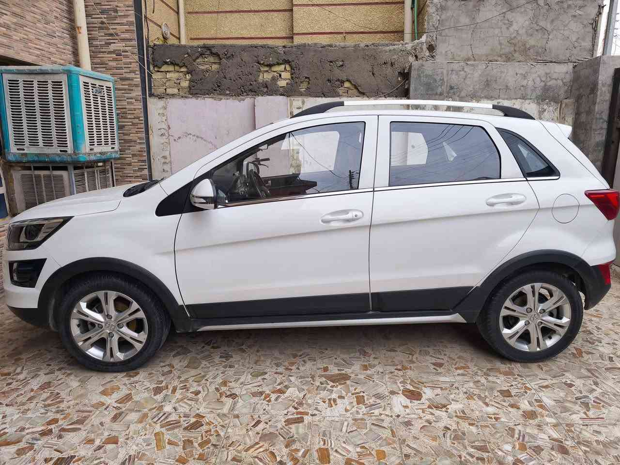 سلام عليكم
بايك x25 موديل 2020 
بغداد حره 
نضيفه جداً 
ماشيه 8500 كيلو متر 
على وضع الشركه حتى الايطارات
سعر 95 وبيه مجال للطيبين 
لالستفسار واتساب 
رقم ***********
