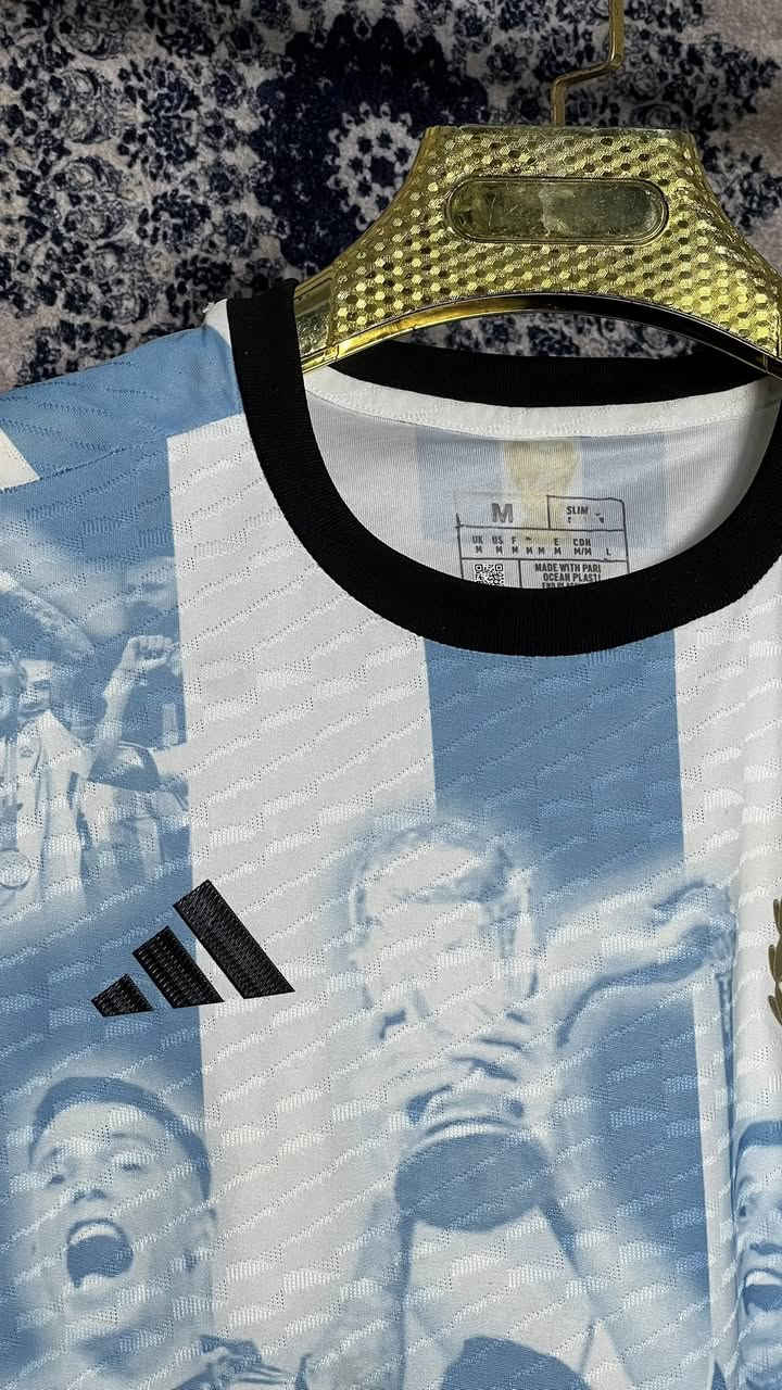 دريس منتخب الأرجنتين الخاص بالمُشجعين نسخة كأس العالم ٢٠٢٢ النسخة الأصلية من شركة اديداس مع الباركود والرقم التسلسلي الخاص بالقطعة وصناعتها في الأرجنتين


**إذا كنت صاحب هذا الإعلان وتريد حذفه لأي سبب، رجاءا أرسل رسالة إلى الدعم الفني**