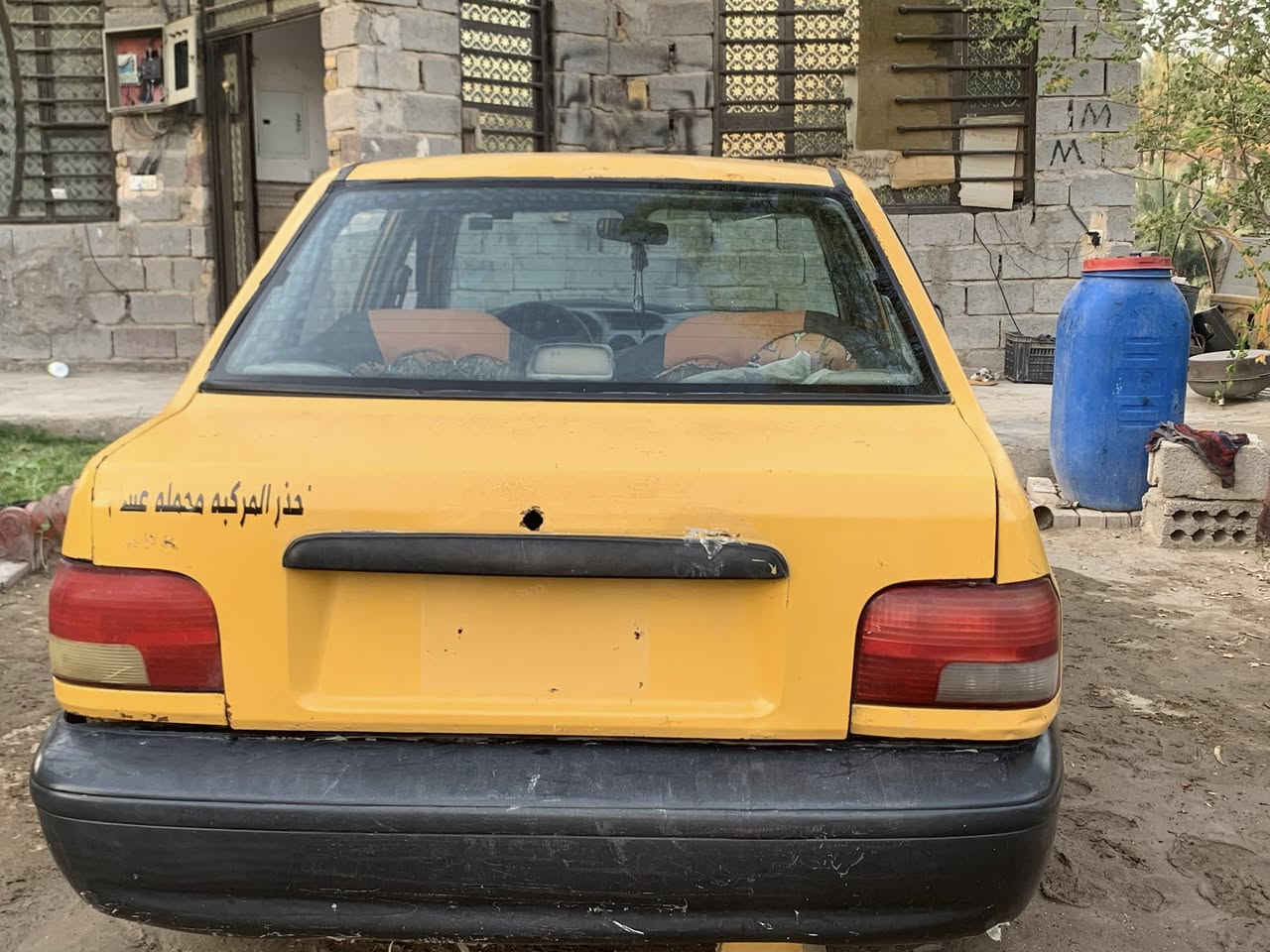 سلام عليكم سايبة موديل 2012 نظيفه سعره ١٦  السياره شوفت عينك رقم بابل انكليزي باقي ع الاستلام معاملة كاملة موجوده عندي  كير وحدادية نظيفات محرك زين مكاني كربلاء ***********
