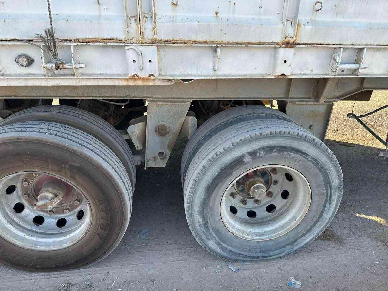 السلام عليكم عربانه اوربيه حداده جديد جنل وجناب وشريط كله حداديه بس شاصي اوربي 16 طول 12 ونص للبيع فقط 
السعر 65 ورقه 
***********

