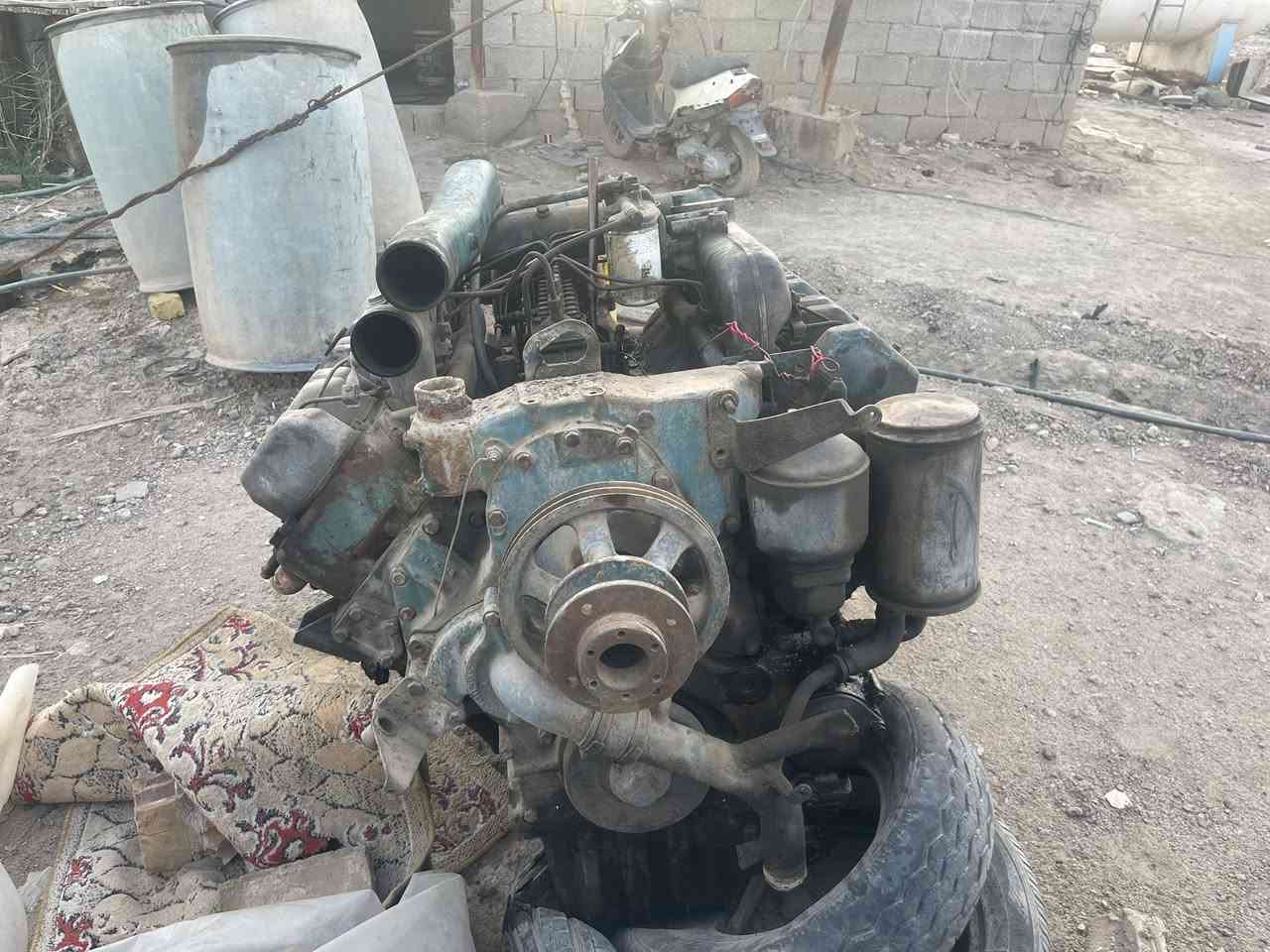 محرك سكانيا 143 صفر 6 ستندر  ضعف بضغط الدهن بدون تنقيص ولا بخار قيم واخذ ***********

