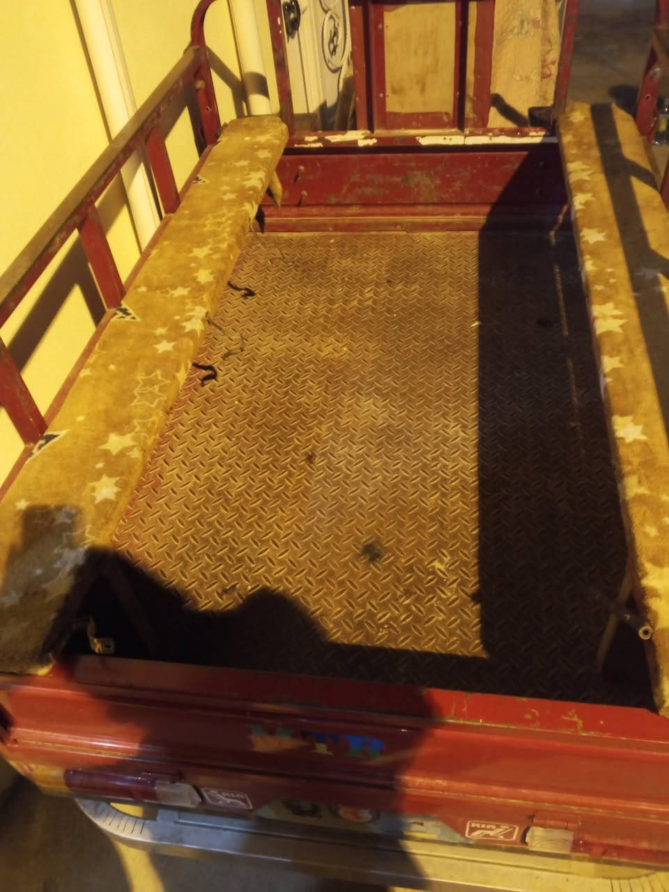 مصطبات للبيع بسعر مناسب مكان كوفه تصال  ***********
