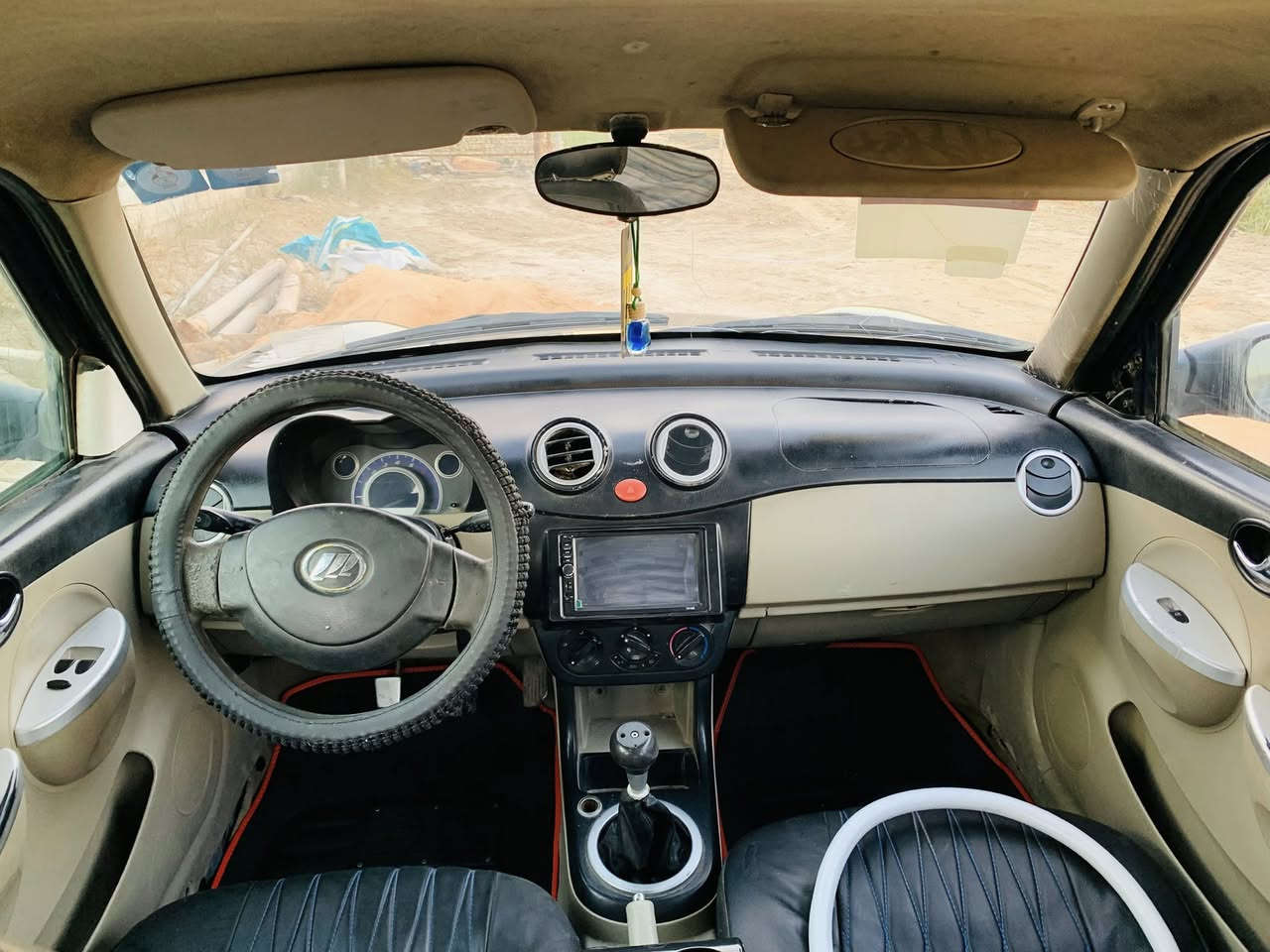 لسلام عليكم ليفان 320 رقم قادسيه نكليزي تحويل ثاني يوم بيه شكم قطعه مرشوشه بس اني أبيع حزام مكينه وحداديه خير من الله السعر 36 وبيه مجال مكان حله قرب جامعه بابل ***********
