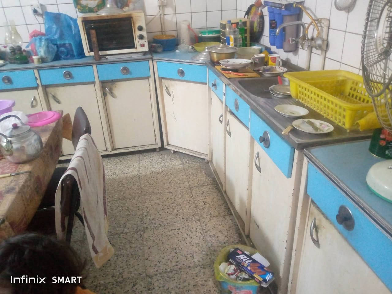 من رخصة الادمن كاونتر مال الثمانينات كامل وليس بي اي ضرر يم عائلة مسيح ونضيف من داخل وخارج للبيع السعر 150 الف


**إذا كنت صاحب هذا الإعلان وتريد حذفه لأي سبب، رجاءا أرسل رسالة إلى الدعم الفني**