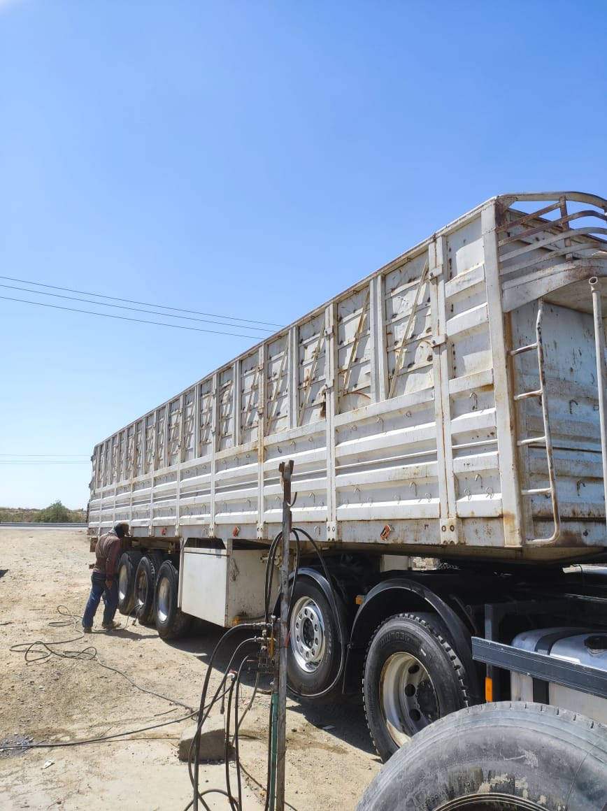 سلام عليكم للبيع عربانه حداديه
شاصي 16 دناكير 13 طول 12 ونص
***********
