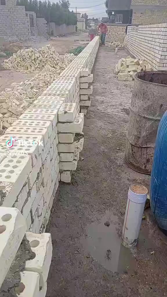 خلفه بناء كادر متكامل كرسته وعمل ترميم اي ستفسار عملنا بغداد ***********
