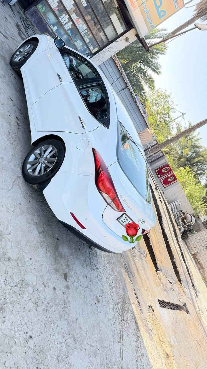 السلام عليكم
النترا 2014 محرك 1800 دوش. فول مواصفات
 رقم اربيل نكليزي مكينه كير مكفول
فقط صبغ هلال جاملغ لوره لباقي مكفوله السعر للاستفسار *********** مكان سياره النجف
