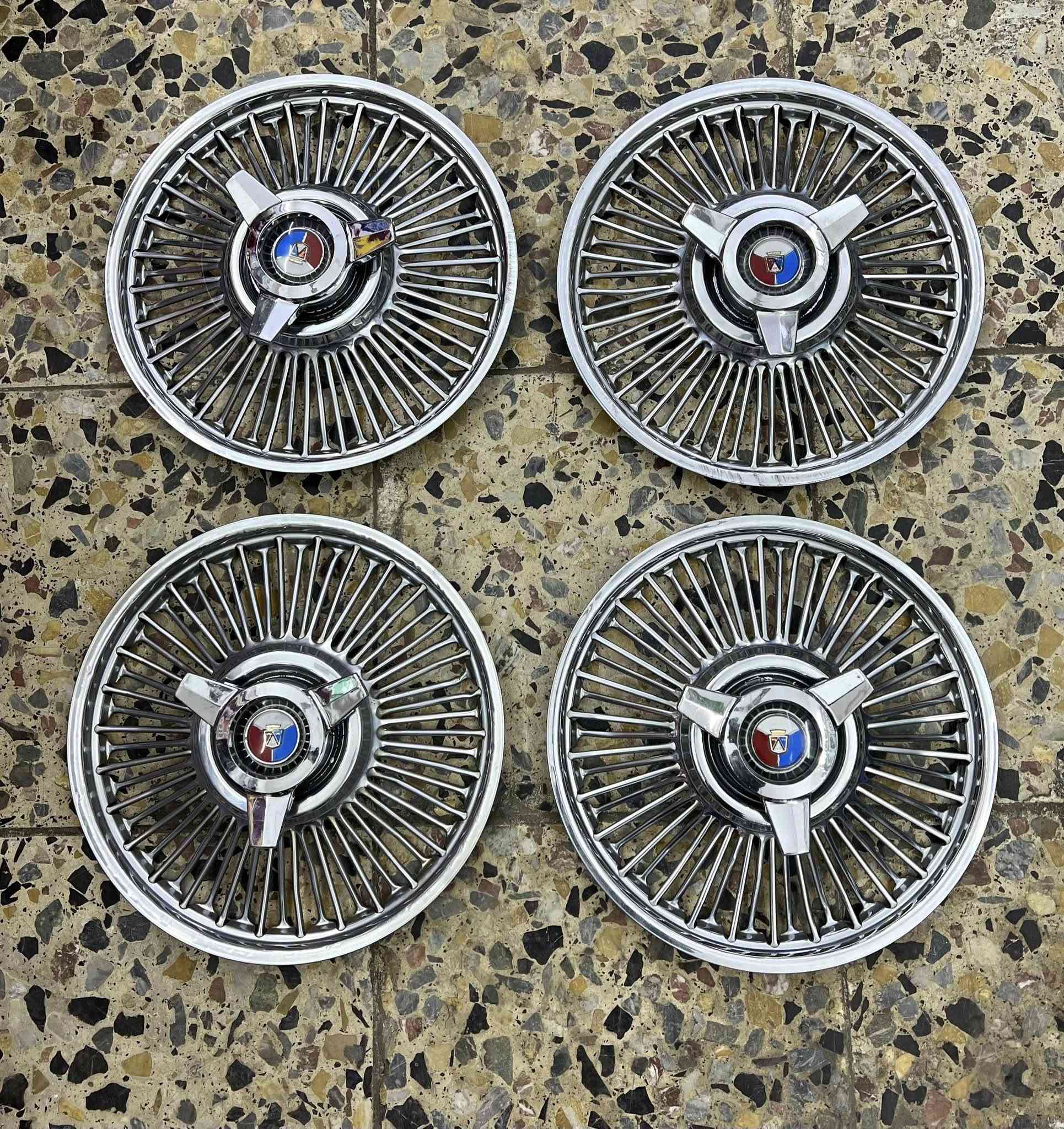 السلام عليكم البيع كبات كلكسي حجم 14

                      مكاني حريه 

***********
