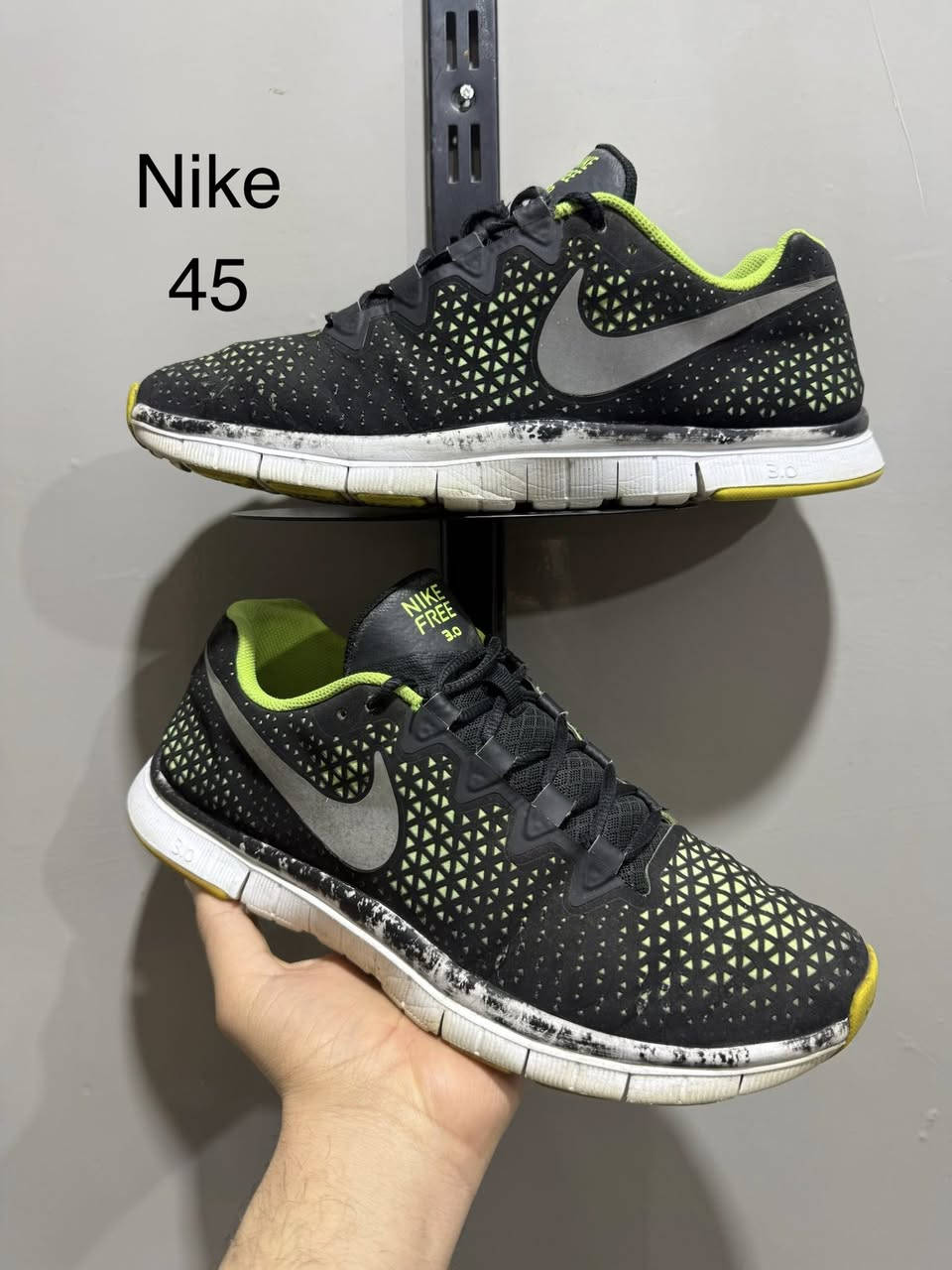 اهلا شباب❤️
توفر حذاء اوربي اصلي🔥
القياس موجود داخل آلصوره 🖼️
الأستفسار مراسلة البيج ***********
يتوفر توصيل 🚎
