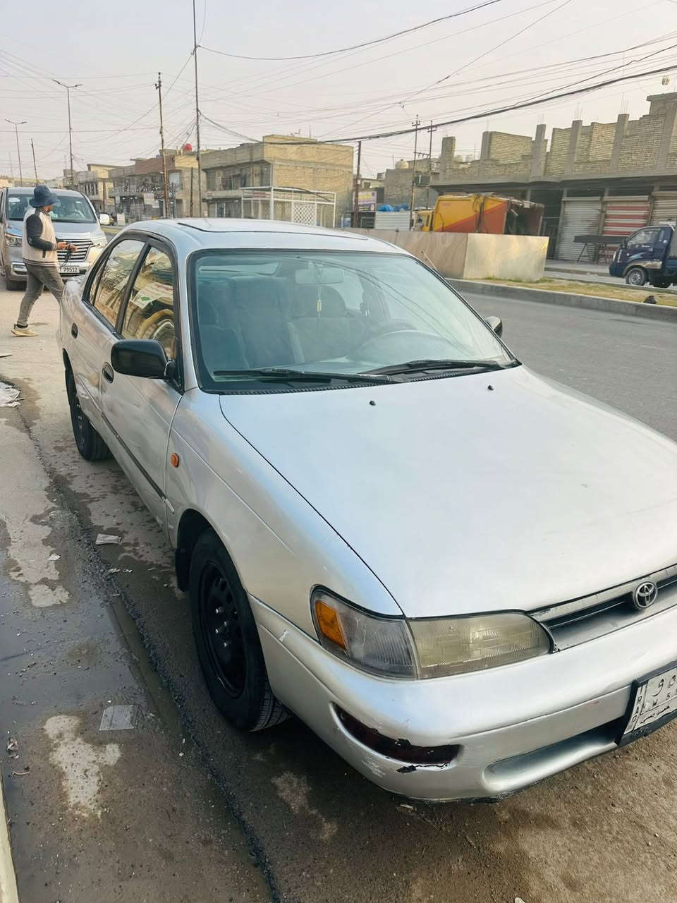 سلام عليكم كورلا موديل 1994,
يسرى بلادي كير اوتو محرك بي لاستيك ولف 
مصبوغة عام 
جام اوتو فتحة تخم تاير رقم بغداد بسمي 
السعر 58 وبيها مجال 
العنوان بغداد الشعب 
***********
