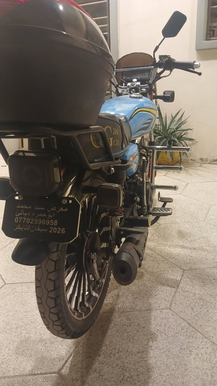 سلام عليكم ...
دراجه سونك يراني.  موديل 2026 ♦️

..5. كير ⚡️
..محرك 200🥉
..بصمه تشغيل . عن بعد ⚡️
..لايت لد ابو عدسه 
..+.صندوق 
ريد مراوس فقط + الي عنده بانده ينزل 
عنوان بغداد الدوره ... 
***********
