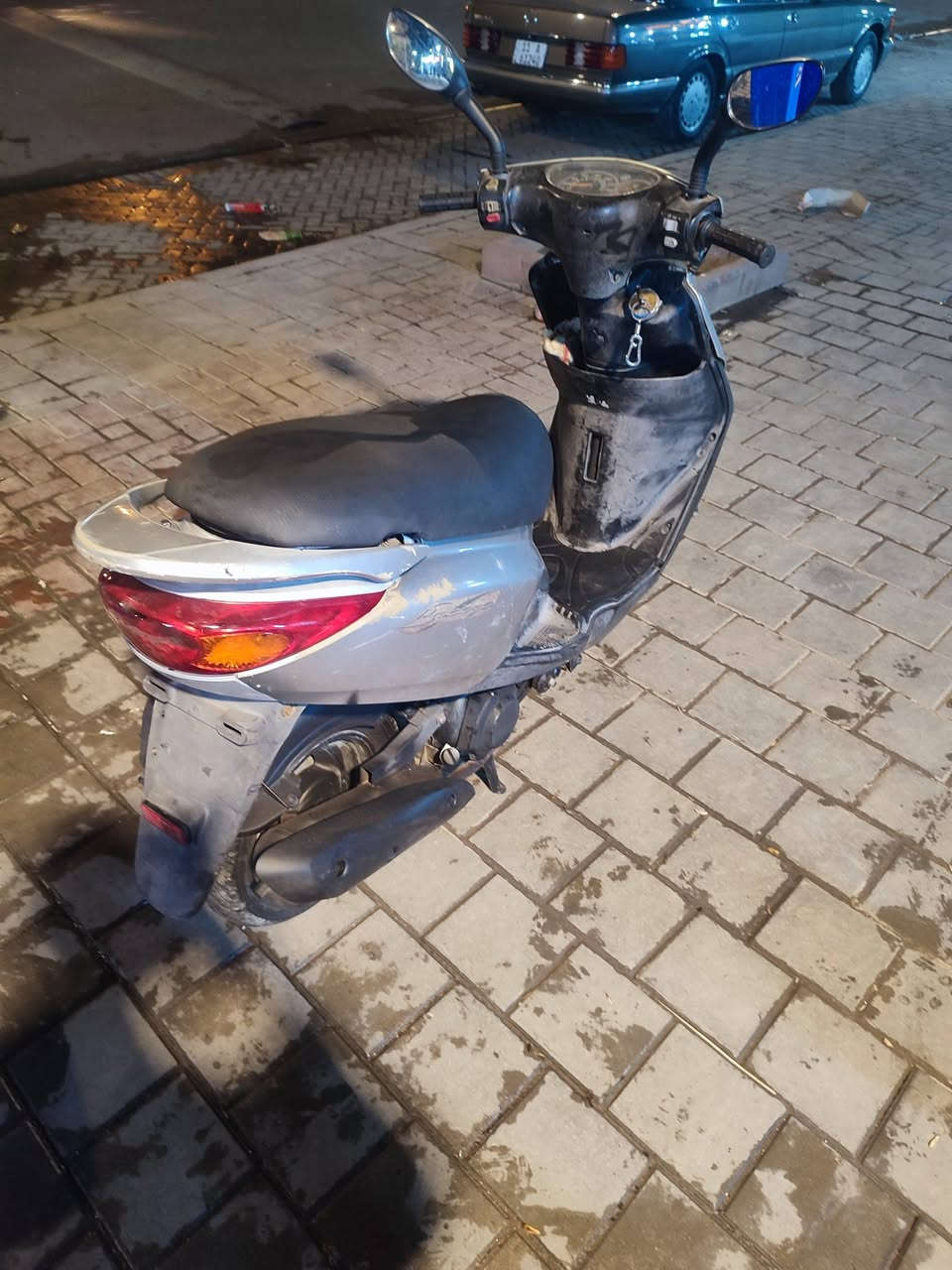 دراجه بريز للبيع 
مكينه ناعمه 
كفرات ابلاديه 
شغاله سلف وهندر 
كهربائيات كلهه شغاله 
المكان البلديات 
السعر 450
***********
