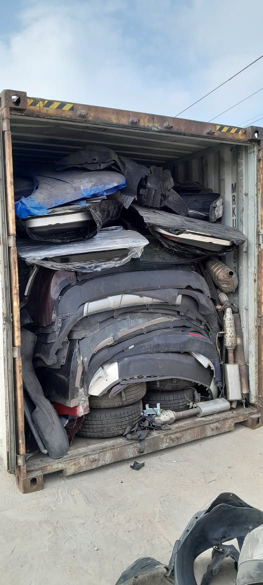 بسم الله الرحمٰن الرحيم . السلام عليكم  ورحمة الله

منشور جديد ومختلف من داخل مجمع سيدحيدر البغدادي 🇮🇶
 لقطع الغيار كوري وارد أمريكا فقط وكل ماتحتاج من السيارت
بوصول الحاوية الجديدة من الأدوات وكل شيء يخص السيارات 
+ تم وصول ماء راديتر + ABS مختلف السيارات والموديلات.
           من أمريكا حصراً إلى مجمع سيد حيدر البغدادي 
                                       عنوانا 📍

                     النجف الإشراف شارع المطار 
            مابين بوابة الدخول والخروج عامود رقم ١٣ 
       
            للإتصال والاستفسار أتصال على ارقامنا ☎️📞
      الأثير / *********** _ الأسيا / ***********
