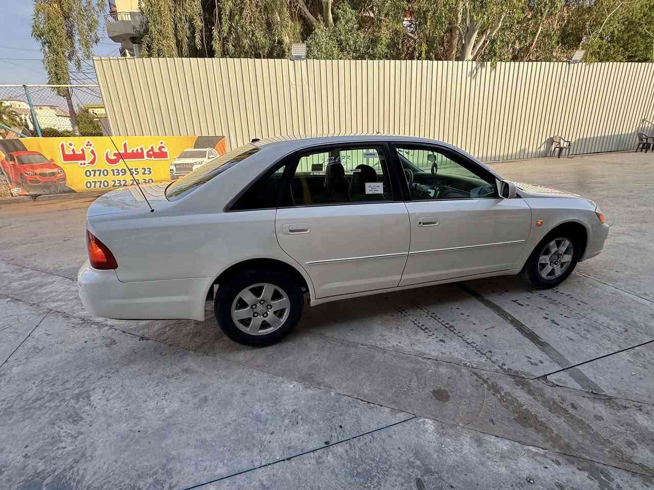 سه‌ره‌تا به‌ باوی خودا
نموونه‌ نموونه‌ 

ئه‌فه‌لون ٢٠٠٢ محه‌سه‌ن 
مه‌كینه‌ی نه‌كراوه‌ته‌  لۆكه لۆكه‌ 
سه‌نه‌وی تازه‌یه‌ 
به‌شه‌رتی ته‌حویل غه‌رامه‌ 
ته‌برید  سارد و گه‌رم + تایه‌ به‌شه‌رت 
سۆنه‌ریم داناوه‌ 
هی مالی خۆمه‌  

نرخی ٧٠ گه‌لا 

***********
