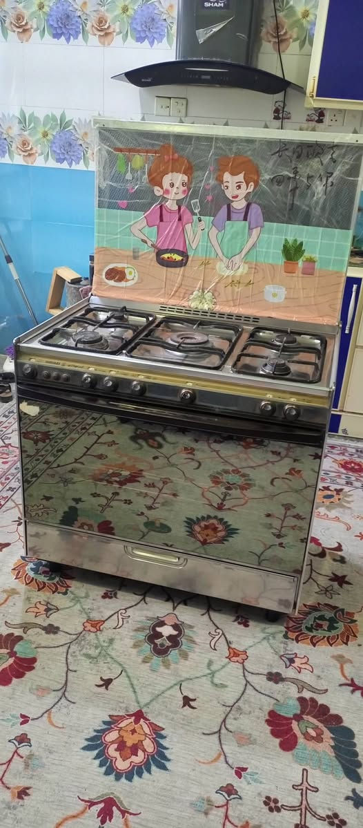 طباخ كريازي ٢٥٠
طباخ تركي ٤عيون  ١٢٥
***********
