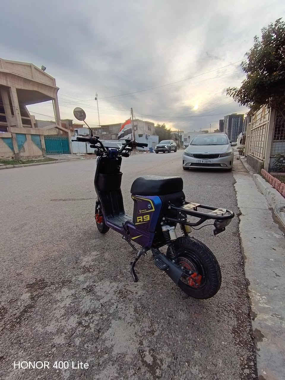 دراجه R9
السلام عليكم ورحمة الله وبركاته
دراجه شحن للبيع
5 بطاريات كبار
موديل 2025
هورن شغال
بريك خلفي أمامي شغال 
بلوتوث مو شغال
بك ترجع
سرعه 60 حقيقي
النقوصات جاملغ وكشن خلفي وتجايه خلفيه 
ملاحظة الدراجه مبدله بطاريات جديد قبل شهرين
السعر (375) وبيها مجال للطيبين
مكان الدراجه بغداد حي الجهاد
رقم الهاتف (***********)
