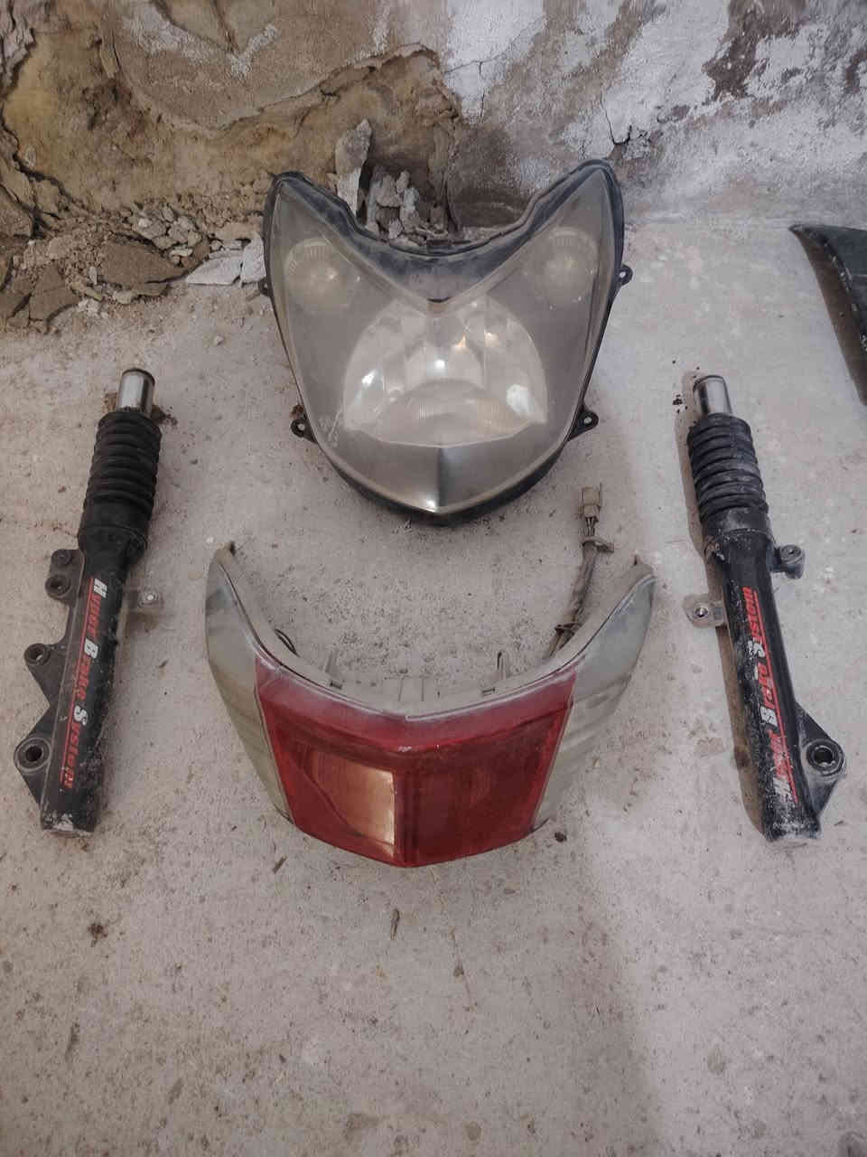 غراض سكنس لبيع ***********
