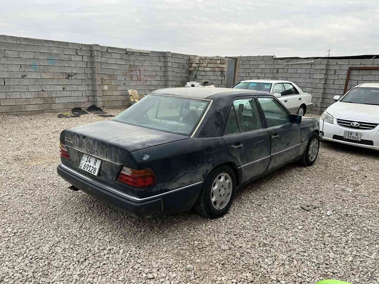 مارسدس. مؤديل 1991. بيبي شبح رقم بصره انكليزي سنويه 2030 باسمي. تحويل مباشر

السياره جاهزه من كلشي غرفه جديده مكينه جديده تبريد شغال 

السياره يرادلها صبغ فقط كلشي متحتاج غير الصبغ عارضه للبيع ولمراوس  حسب القناعه  السعر 43 وبيه مجال بصيط. 

للاتصل ***********. مكان السياره الديوانيه قضاء غماس  تفاصيل اكثر بالفيديو
