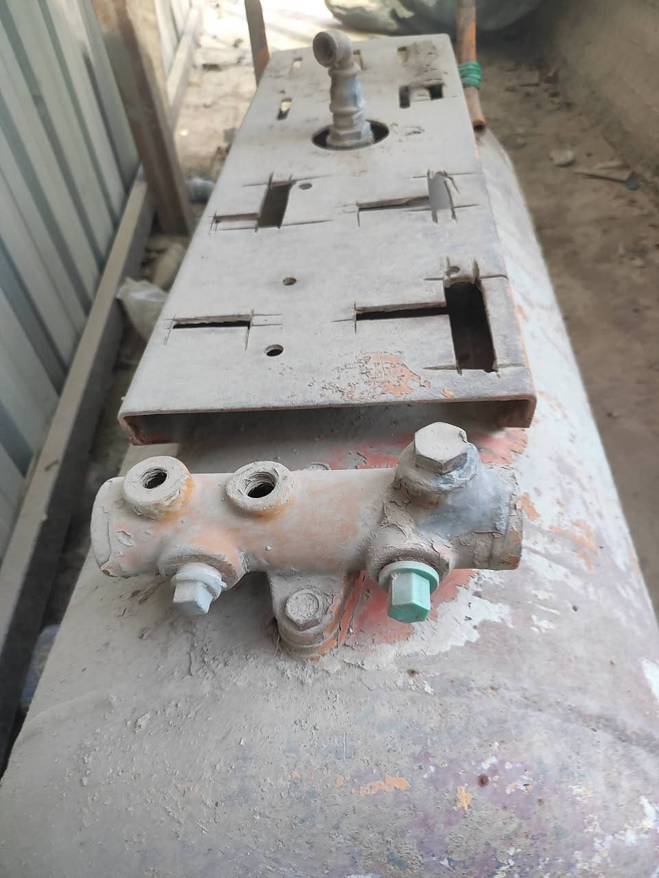 بطل هواء الماني 300لتر حلل بالي يرظي الله ***********
***********
بابل
