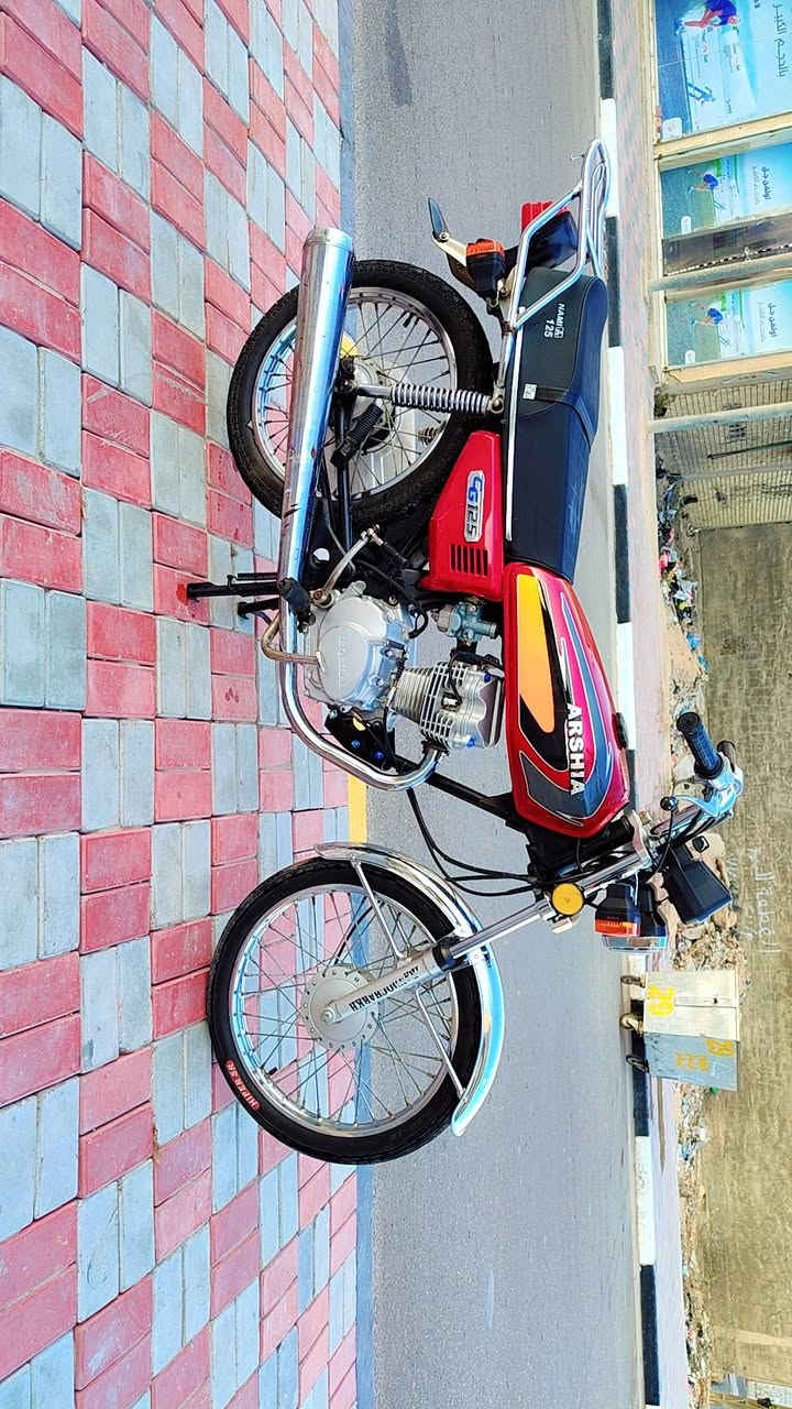 دراجة ارشة موديل موديل 20 طالعة بل 21 اوراق اصولي
وصل معرض بسمي الدراجة كفالة عامة شرط الف ما تصرف 
عليهة السعر 550 قفل عنوان كربلاء ***********
