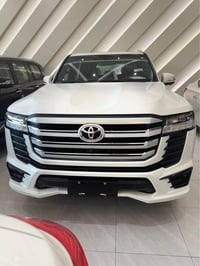 تويوتا لاندكروز 2025 – ليمتد بريم  مرقم زيرو 07700444002 بغداد, العراق