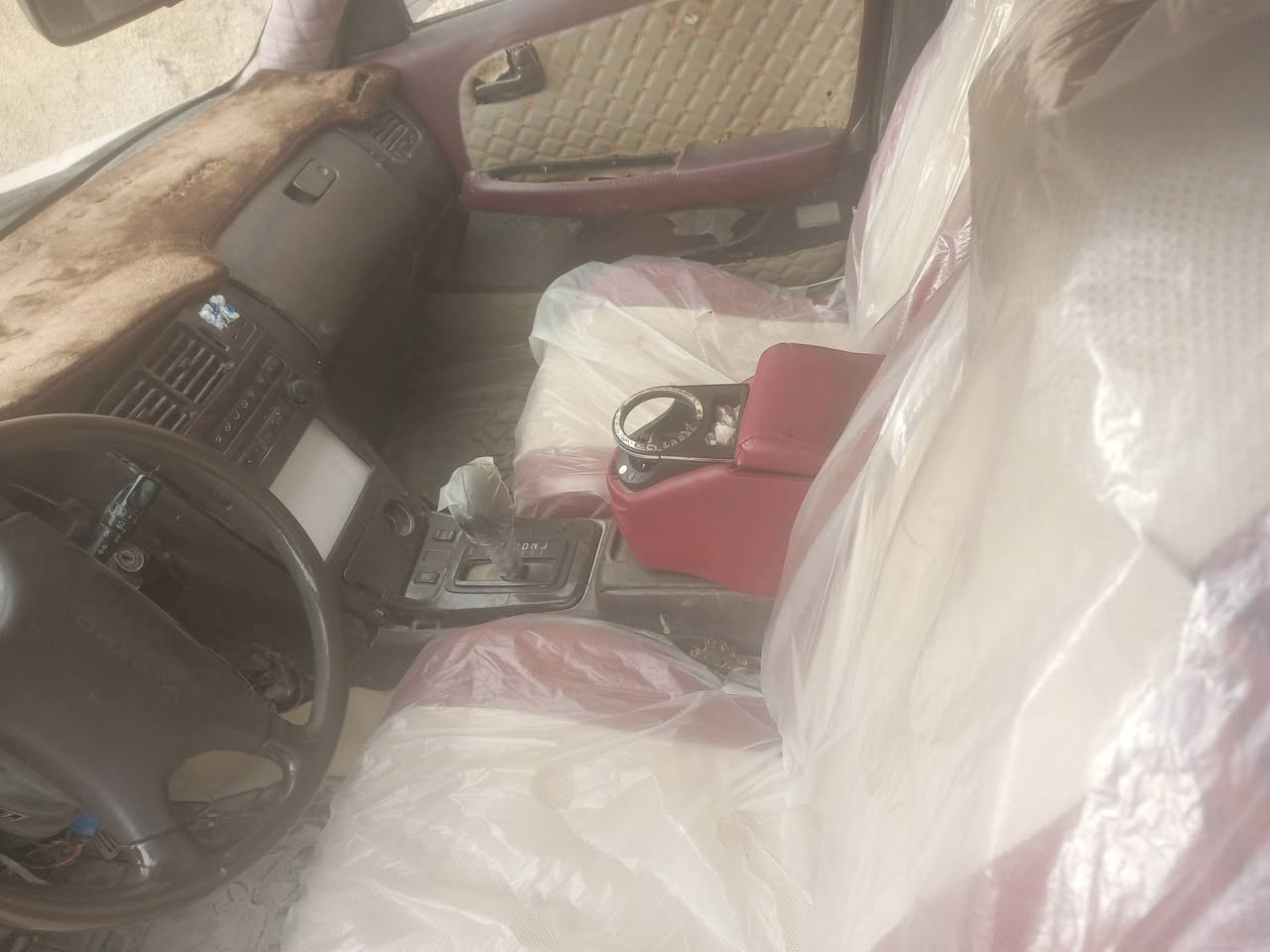 سلام عليكم كرسته للبيع سياره مشكوك بيها نقل ابيع نقل سياره حلوه وجاهزة مال شغل ومال بيت حلوه مرتبه مكينه وكير ونجي مكفولات سنويه منتهيه رقم ذي قار مشروع وطني وين متريد تحول سعر 30 وبيها مجال العنوان البصره القرنه تفاصيل رقمي موجود ودلل ***********
