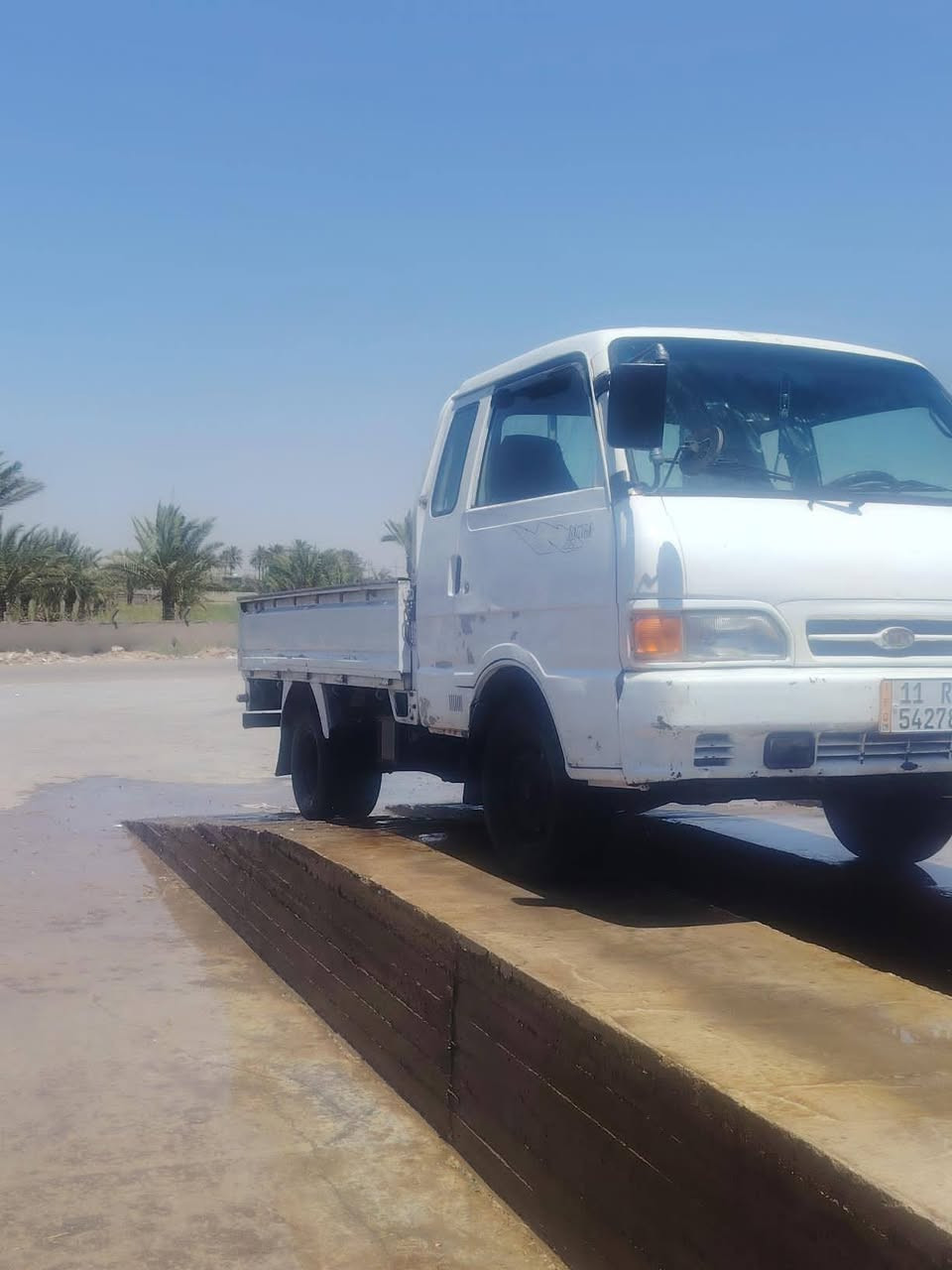 السلام عليكم
للبيع
كيه بنكو موديل 1996
رقم دولي رقم شاصي جديد
سنويه قبل يومين صقطت 
***********
***********
السعر 50
