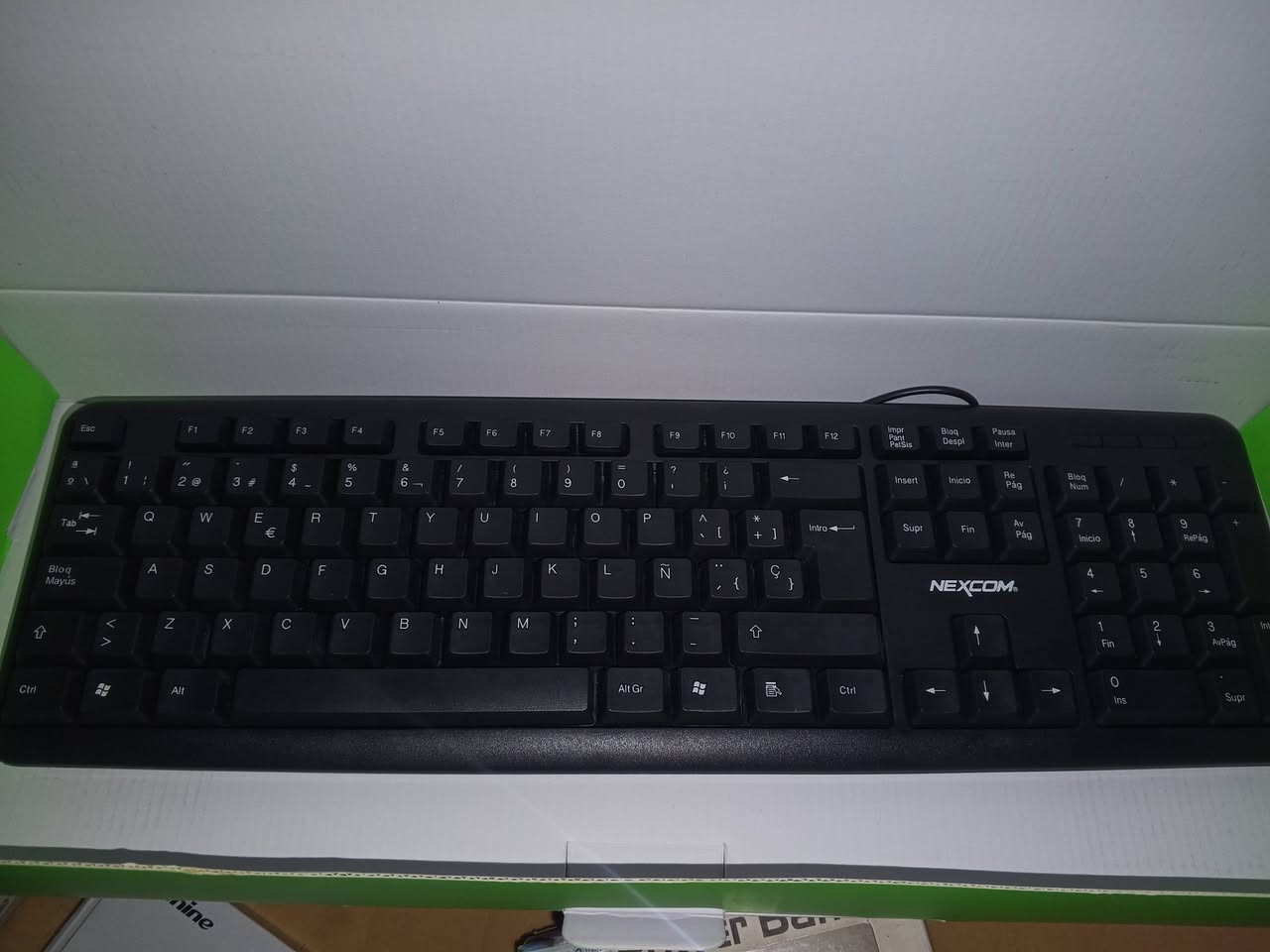 السلام عليكم للبيع كيبورد حاسبه حجم كبير 50سانتيم اصلي جديد غير مستعمل السعر 30  ولتوصيل مجاني داخل الكوت


**إذا كنت صاحب هذا الإعلان وتريد حذفه لأي سبب، رجاءا أرسل رسالة إلى الدعم الفني**