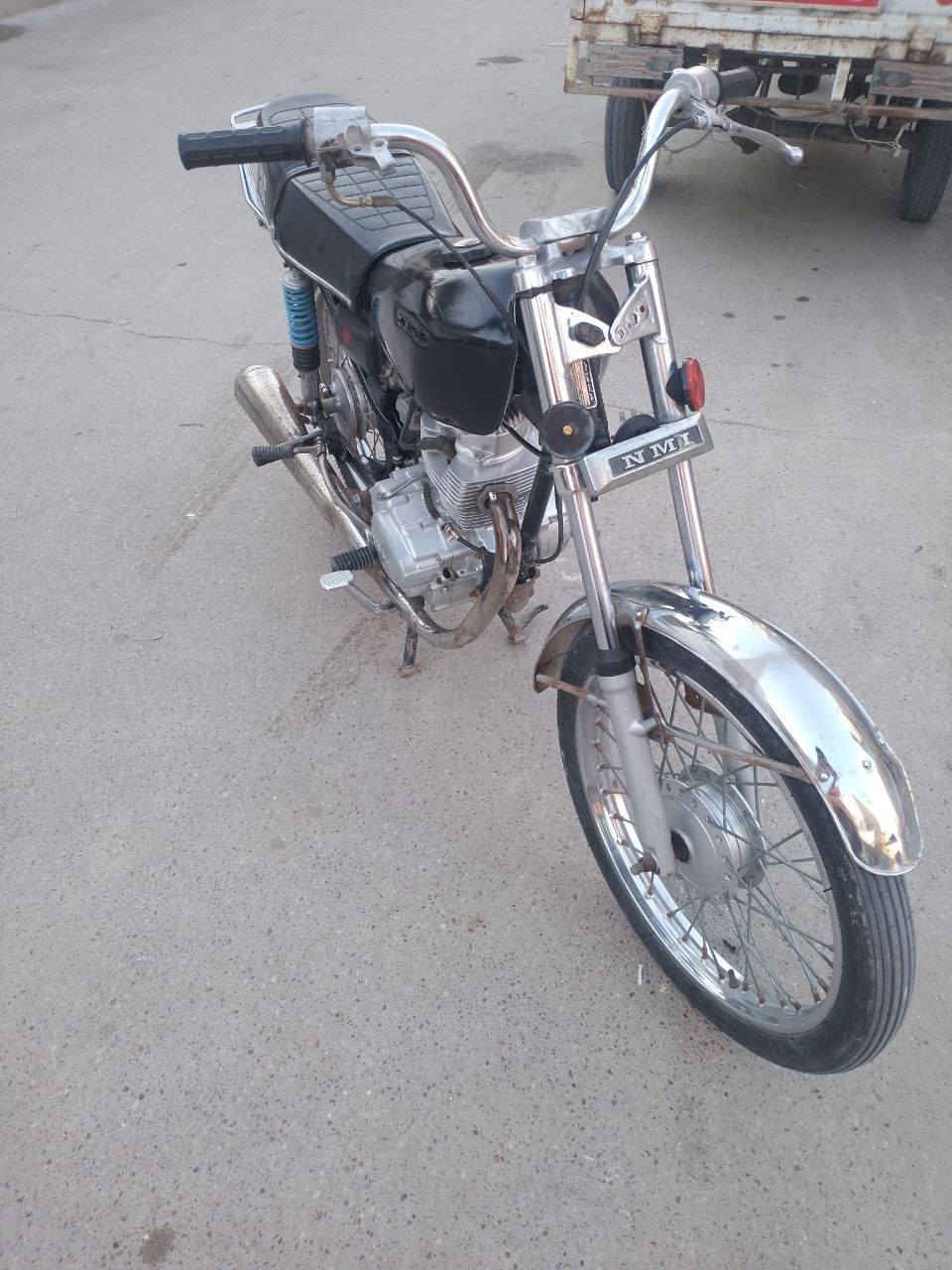 سلام عليكم دراجه لبيع شلامجه 23 بلاد دراجه كلشي ماعوزه سعر مناسب مكلف بنشر رقم راعيه ***********
