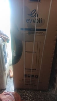 ثلاجه يفولي كارتون جديده البيع مدينة الصدر قطاع ٥٧ 07813504051