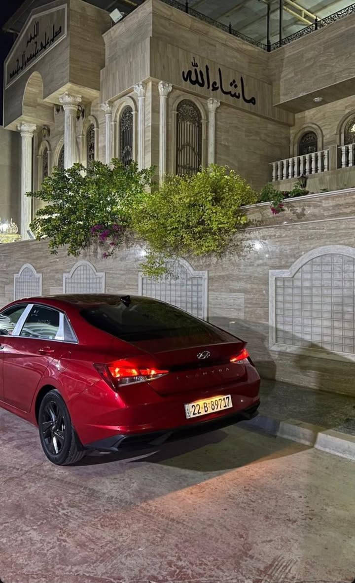 @إسلام عليكم النتره 2023 احمر وارد أمريكي حادثه مثل ما موضح بل صوره والباقي كفاله سياره جديده بمعنه الكلمه فول موصفات ما عده التنته كير مكينه حداده تبريد كله جديد 
1رادار امامي 
2 رادار خلفي 
3سياقه ذاتيه 
4 مثبت سرعه 
5كشنات جلد 
6 شاشه كار بلي 
7 عدد البصمات 2 
8 دخول ذكي 
9 تشغيل عن بعد 
10 السياره محركه 2000 دوش 
السياره جديده فوق ما تصور سياره مال بيت ماشيه 69 كيلو متر سياره فول ما عده التنته 
السعر 162$
الاتصال ***********
