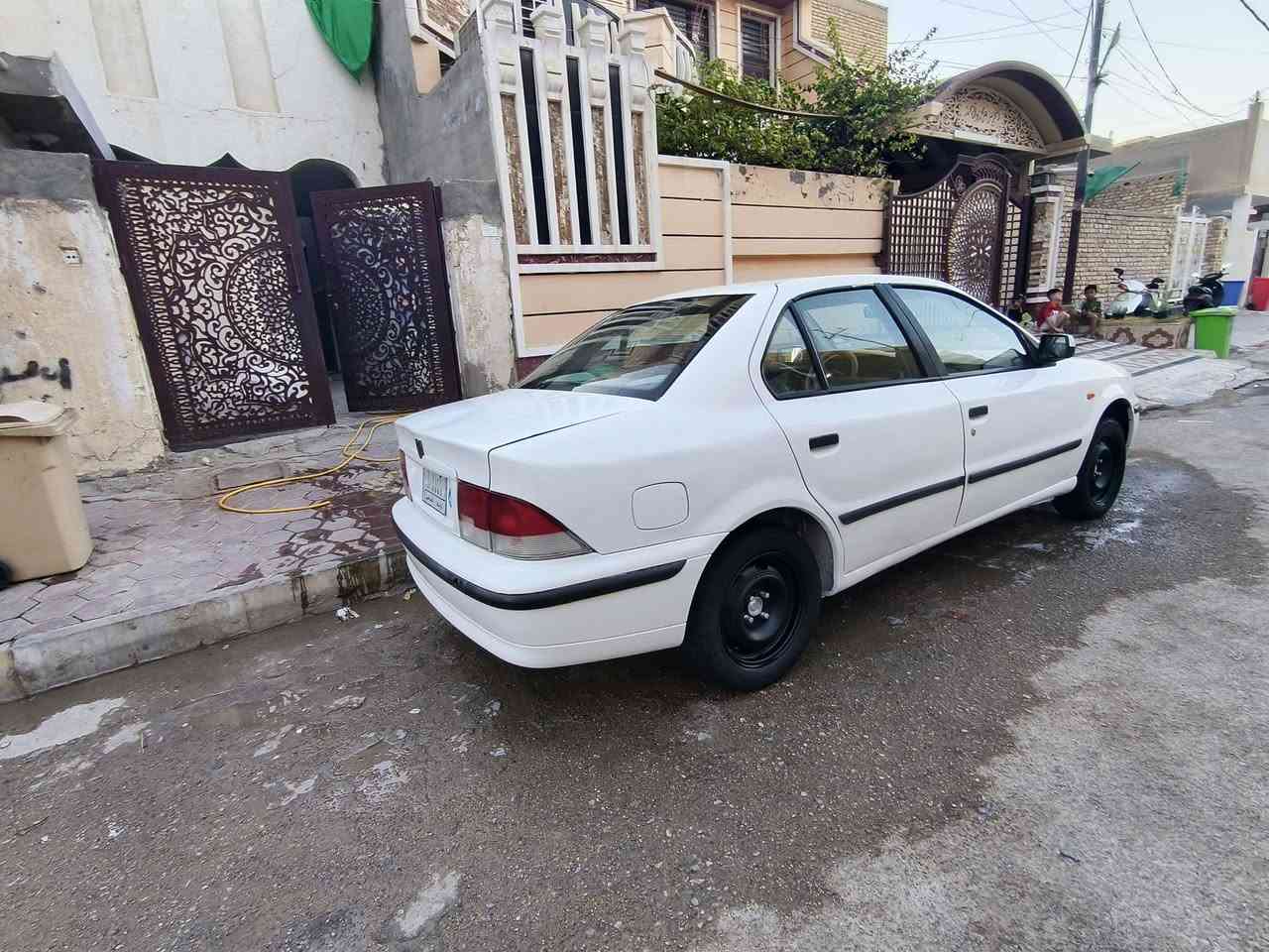 سمند موديل 2011 مصبوغة عام تعمير جديد
@#رقم واسط الماني
#مكينة و كير كفاله
#تبريد ثلج
#صدر جديد
#كهربائيات كله شغاله
#دوشمة جديدة
مكان السيارة/واسط/الكوت
السعر 30  بيها مجال قليل
للأستفسار الاتصال على الرقم ***********
